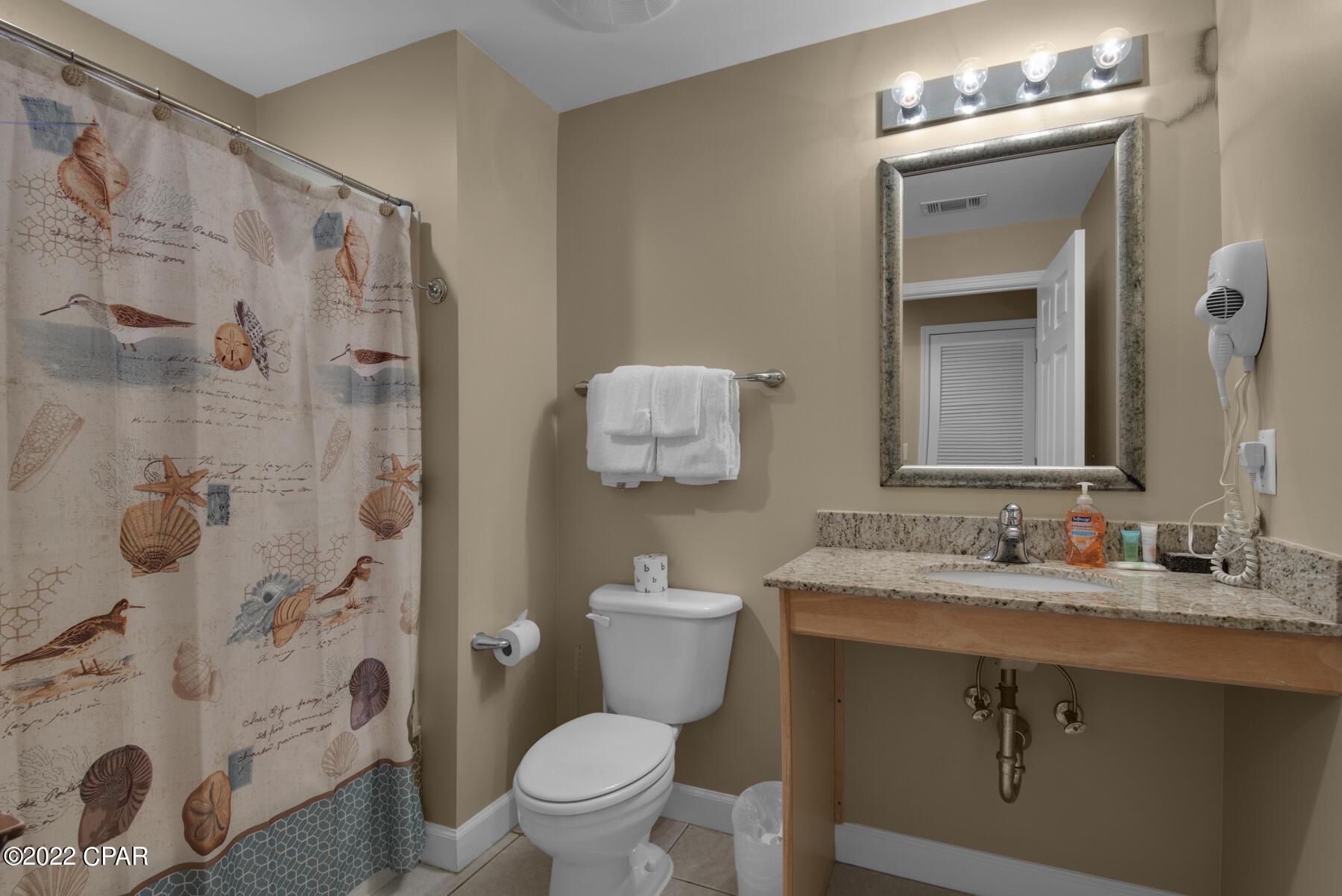 Splash Condo - Residential