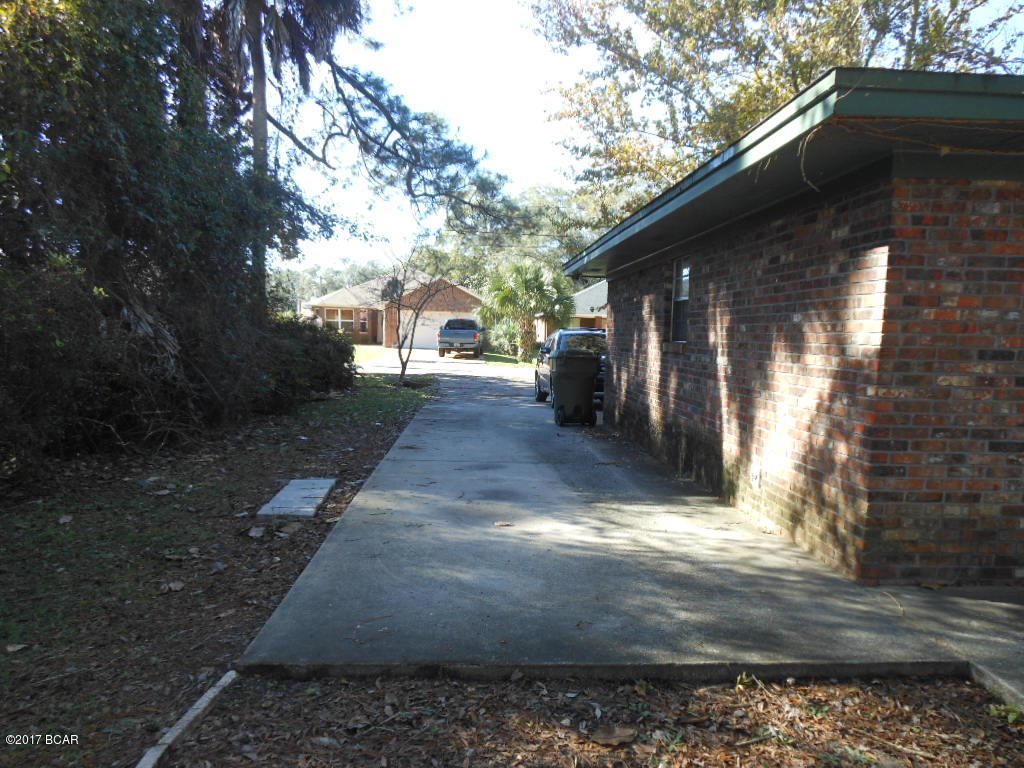 Lynn Haven - Residential Lease