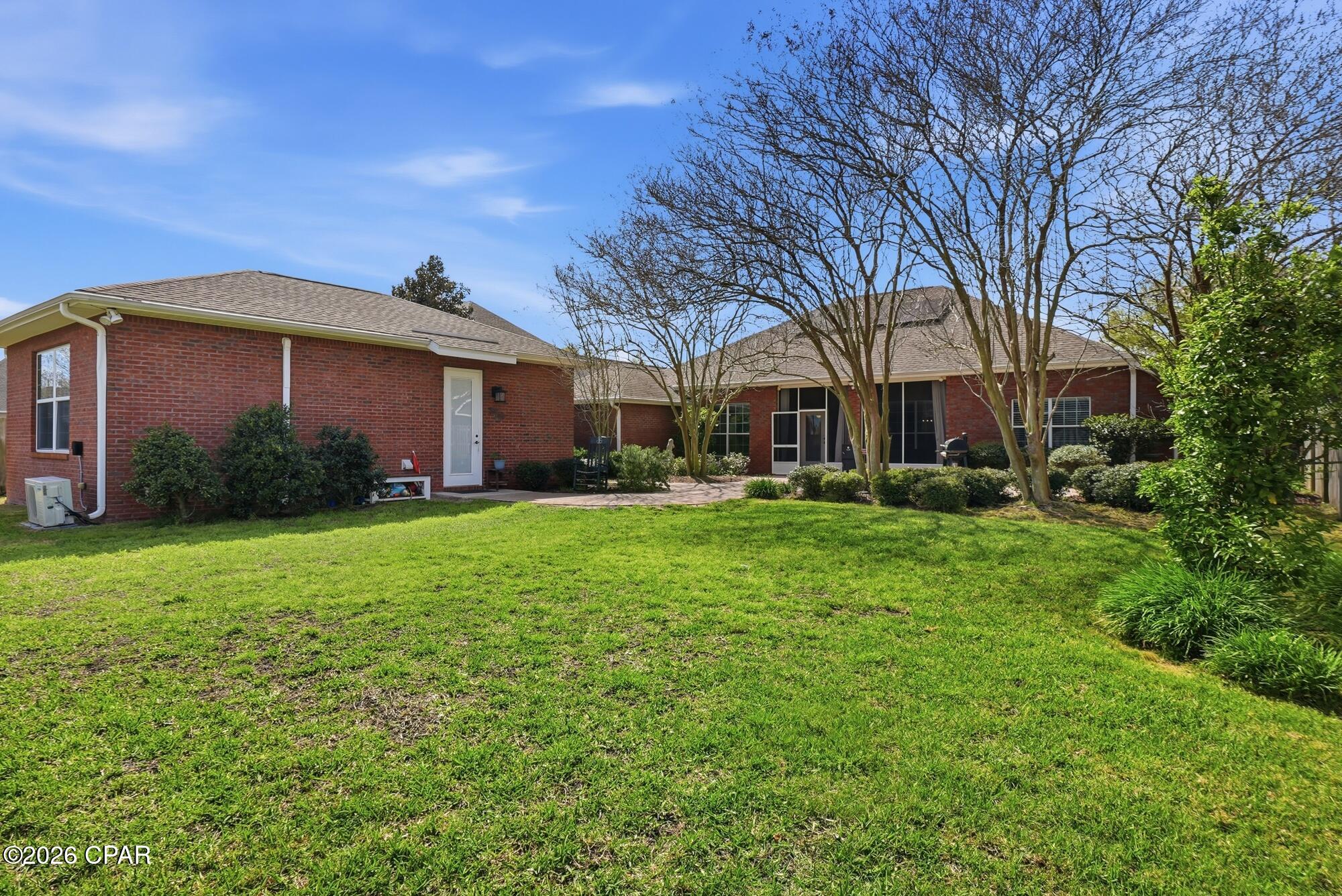 The Meadows & The Pointe - Residential