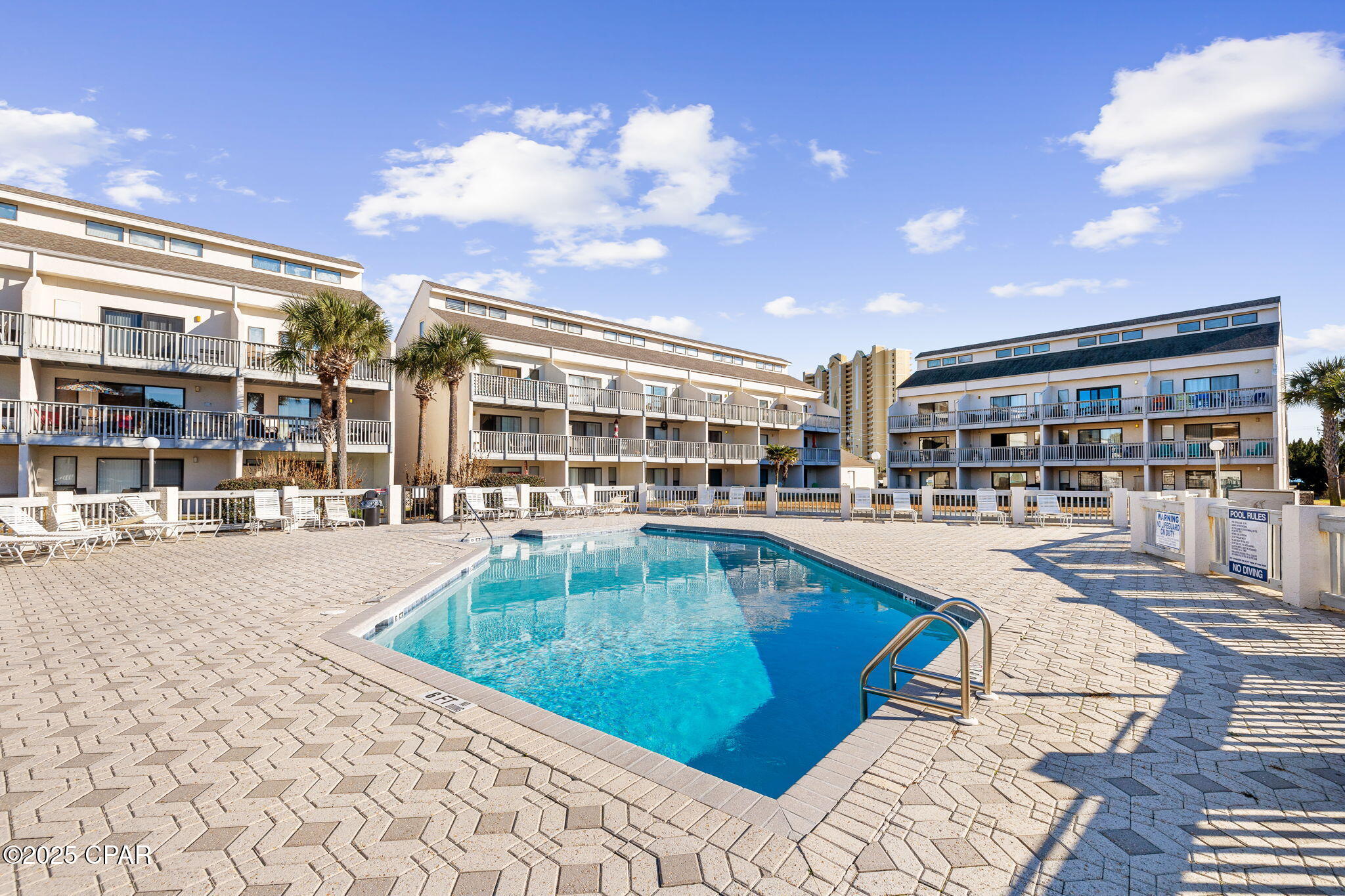 Endless Summer I - Residential