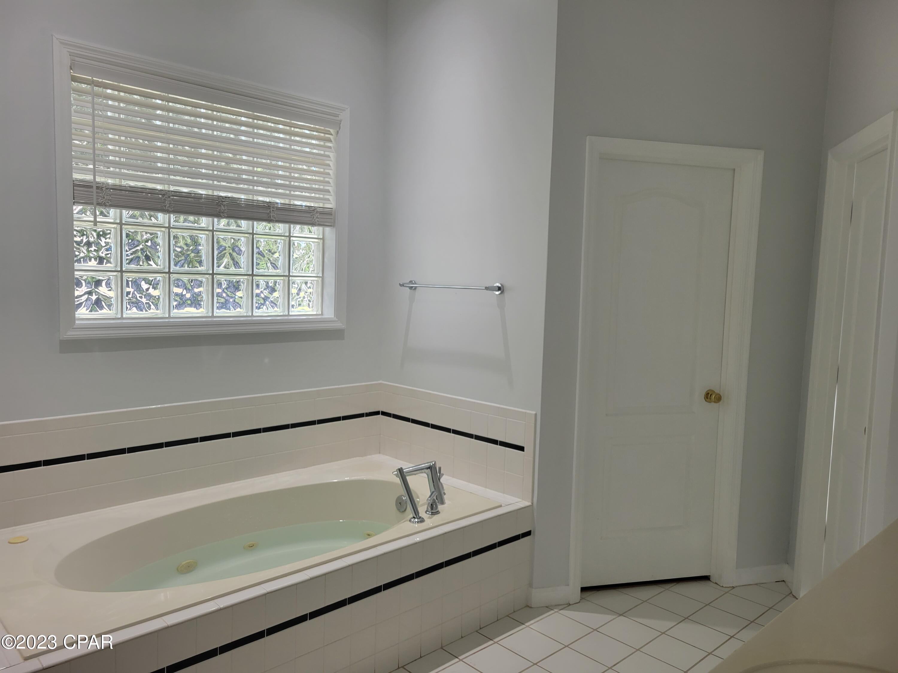 Palm Bay Unit 1 - Residential Lease