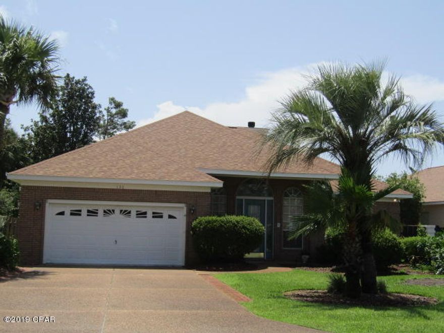 Palm Bay - 3 bedroom, 2 bath home featuring large foyer, open living area with wood burning fireplace, split floor bedroom plan, formal dining room, open kitchen with island, stainless steel appliances and breakfast area. Master suite features walk in closet, large jacuzzi tub and stand along shower. Large fenced back yard. Lawn service provided. Sprinkler system on well. **$250 pet deposit/$50 pet fee/$25 monthly pet rent.
