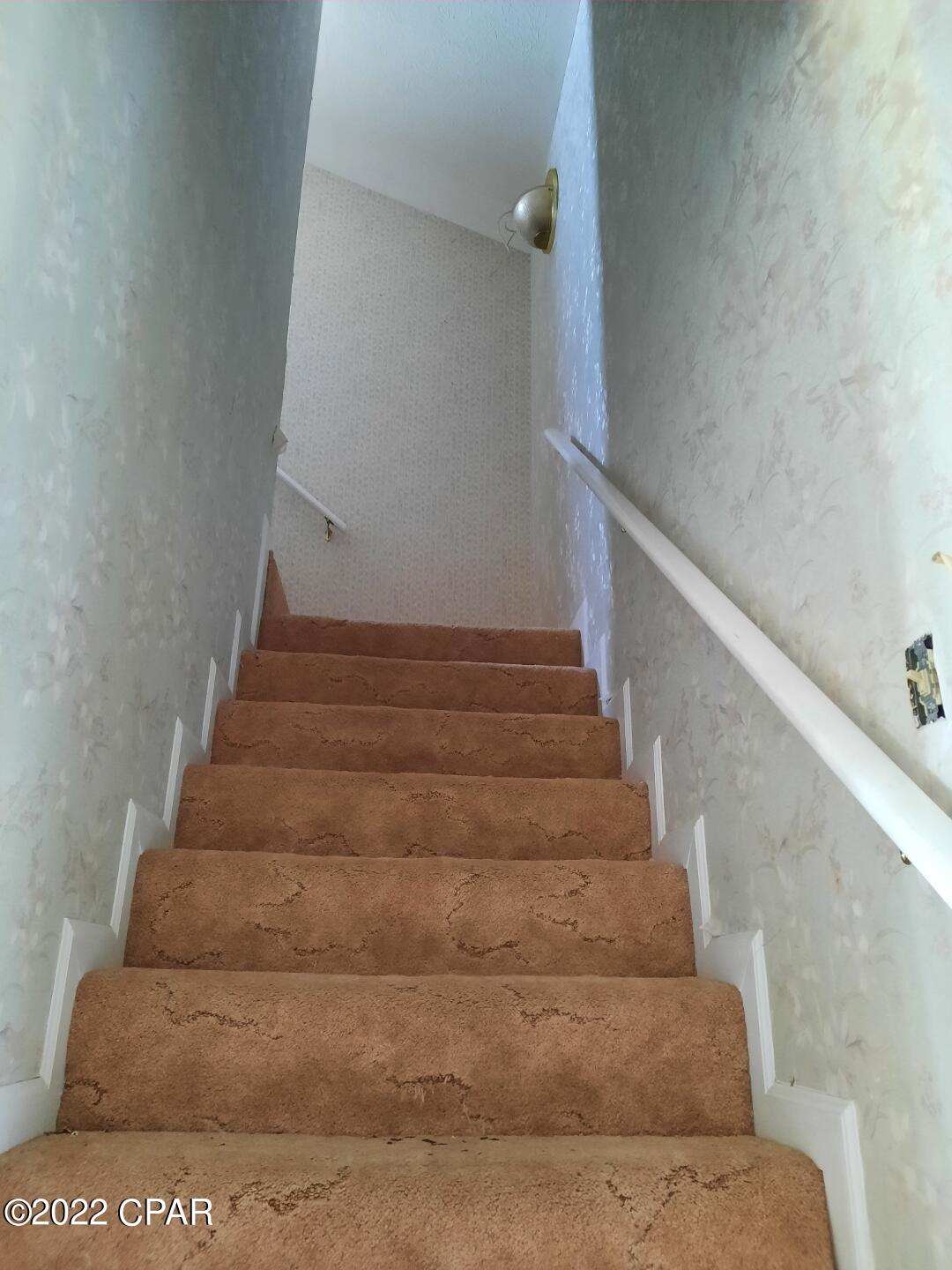 Bay Breeze - Residential