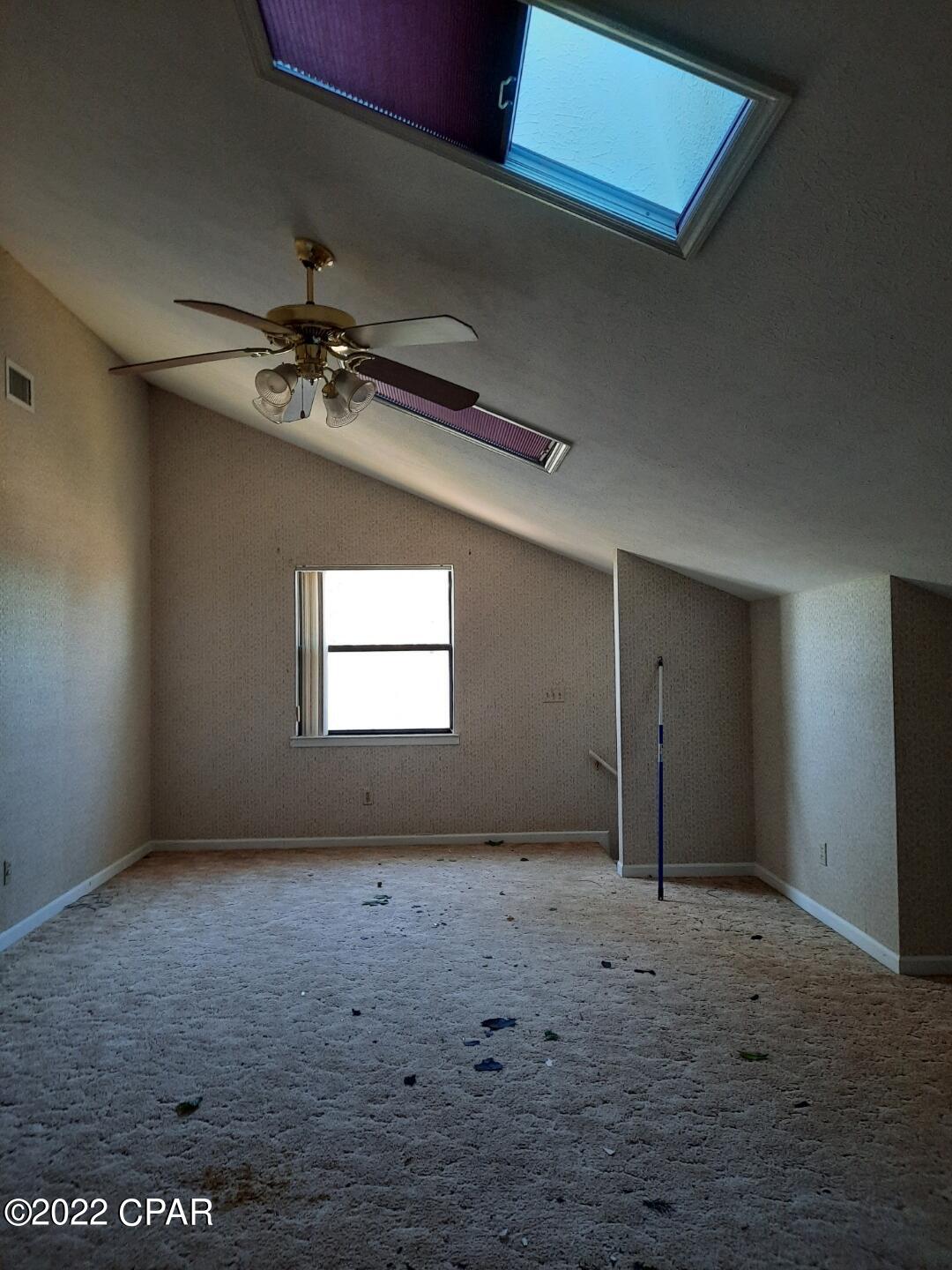 Bay Breeze - Residential