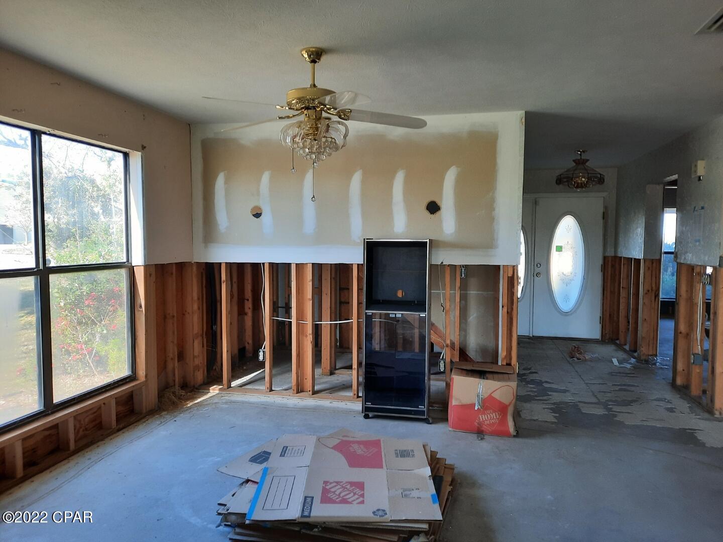 Bay Breeze - Residential