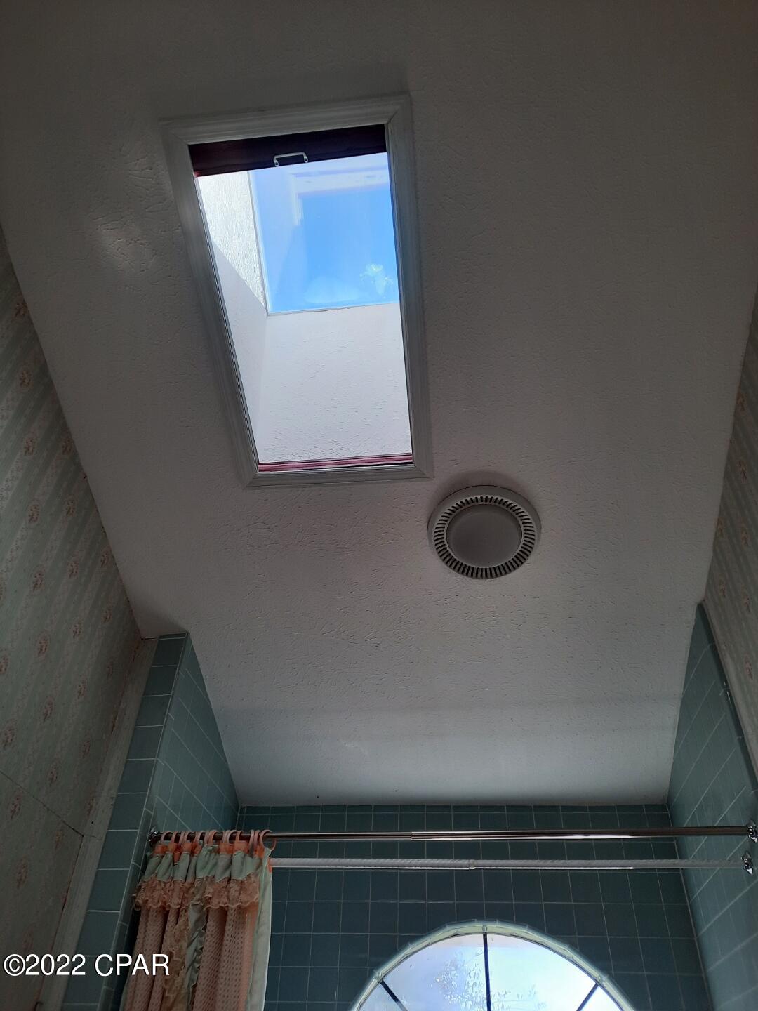 Bay Breeze - Residential