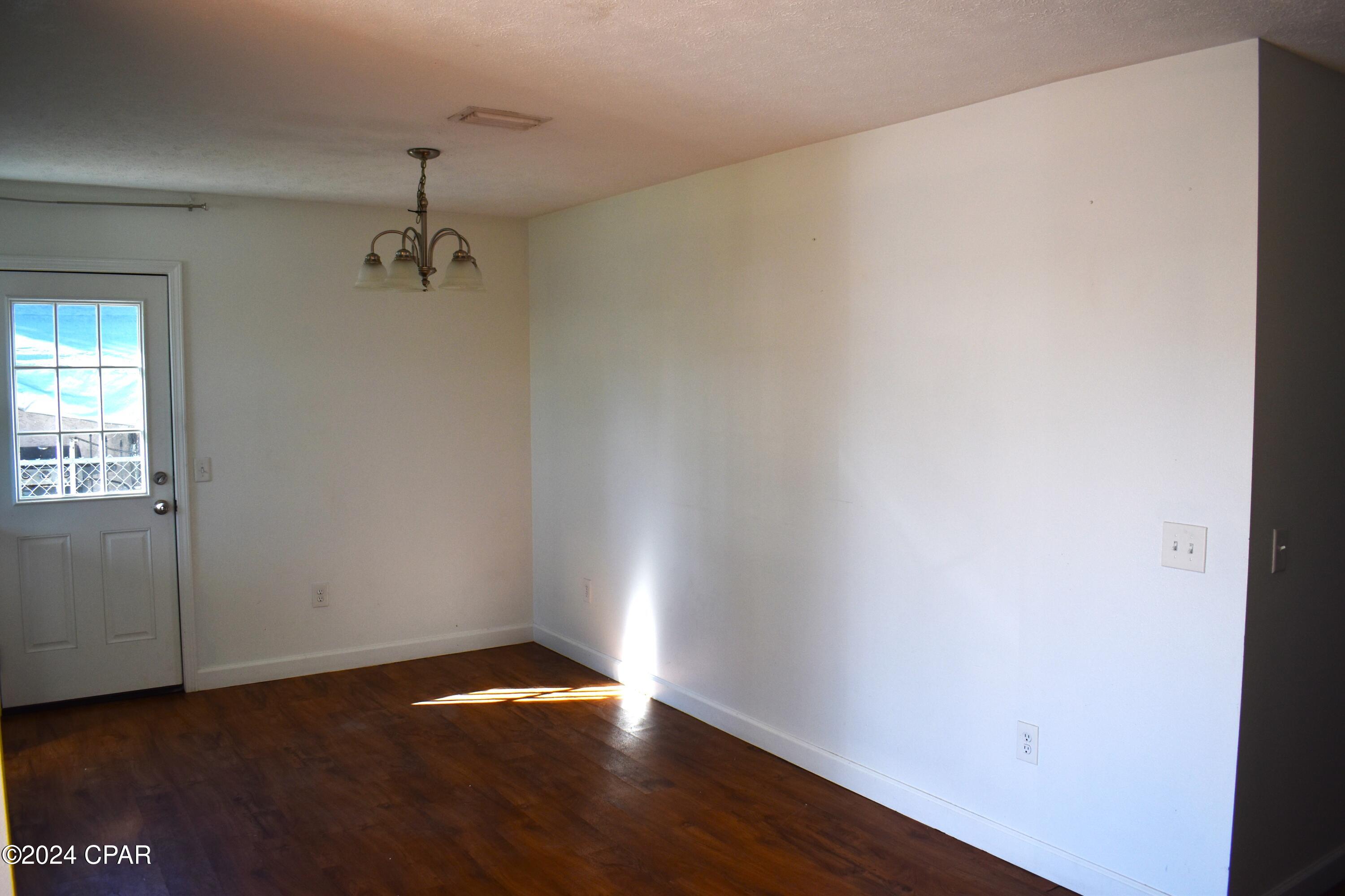 [No Recorded Subdiv] - Residential Lease