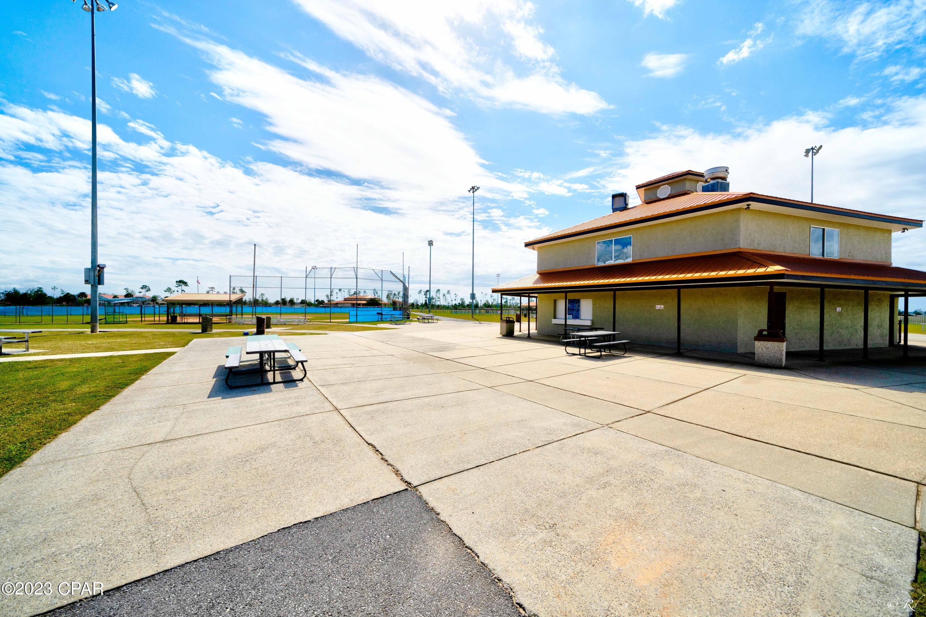 Lorraine Estates - Residential