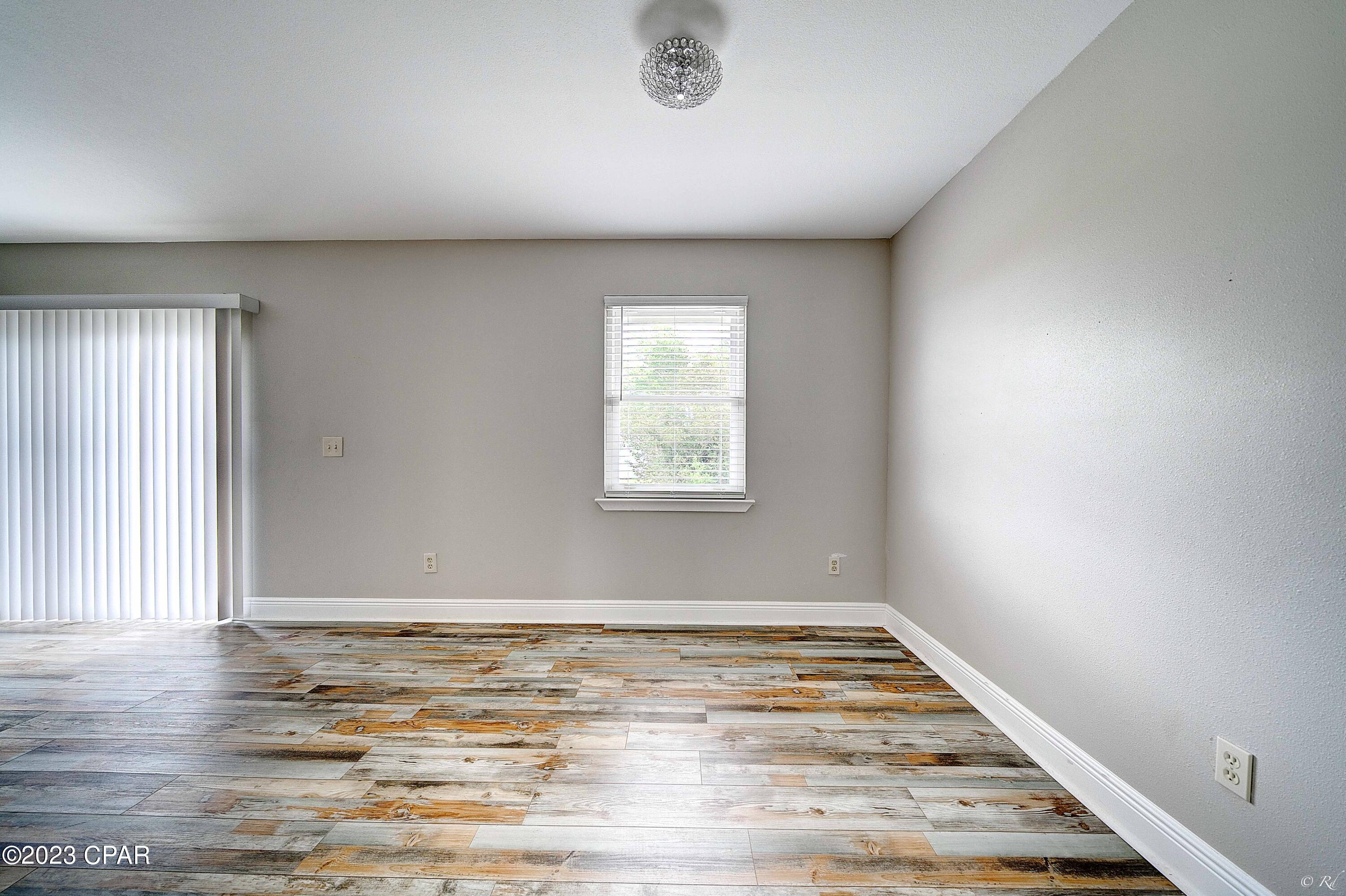 Lorraine Estates - Residential