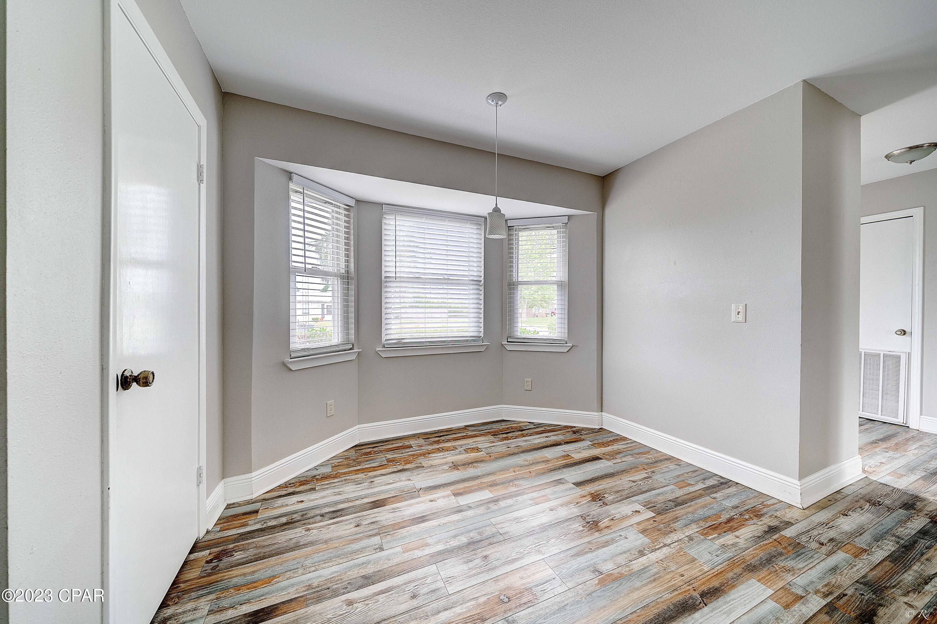 Lorraine Estates - Residential