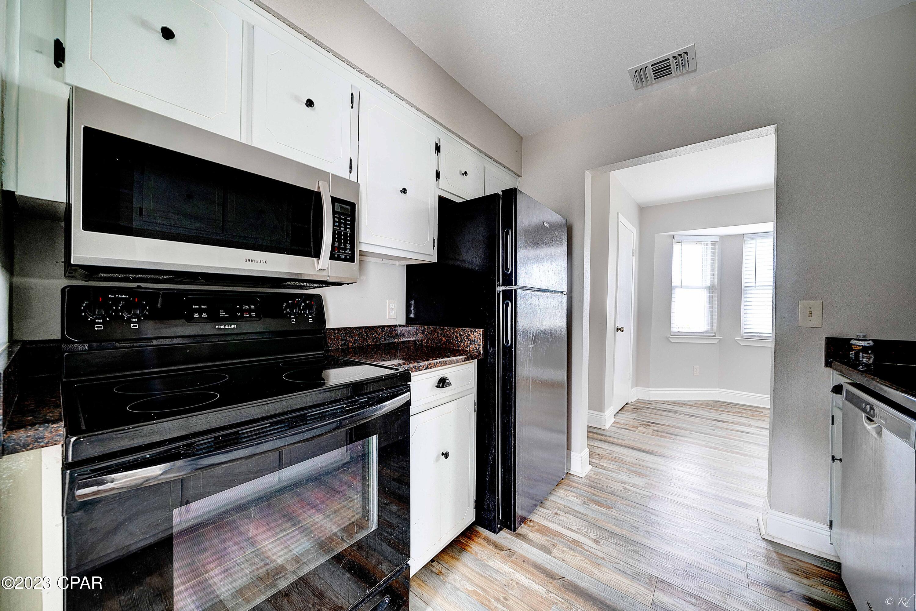 Lorraine Estates - Residential