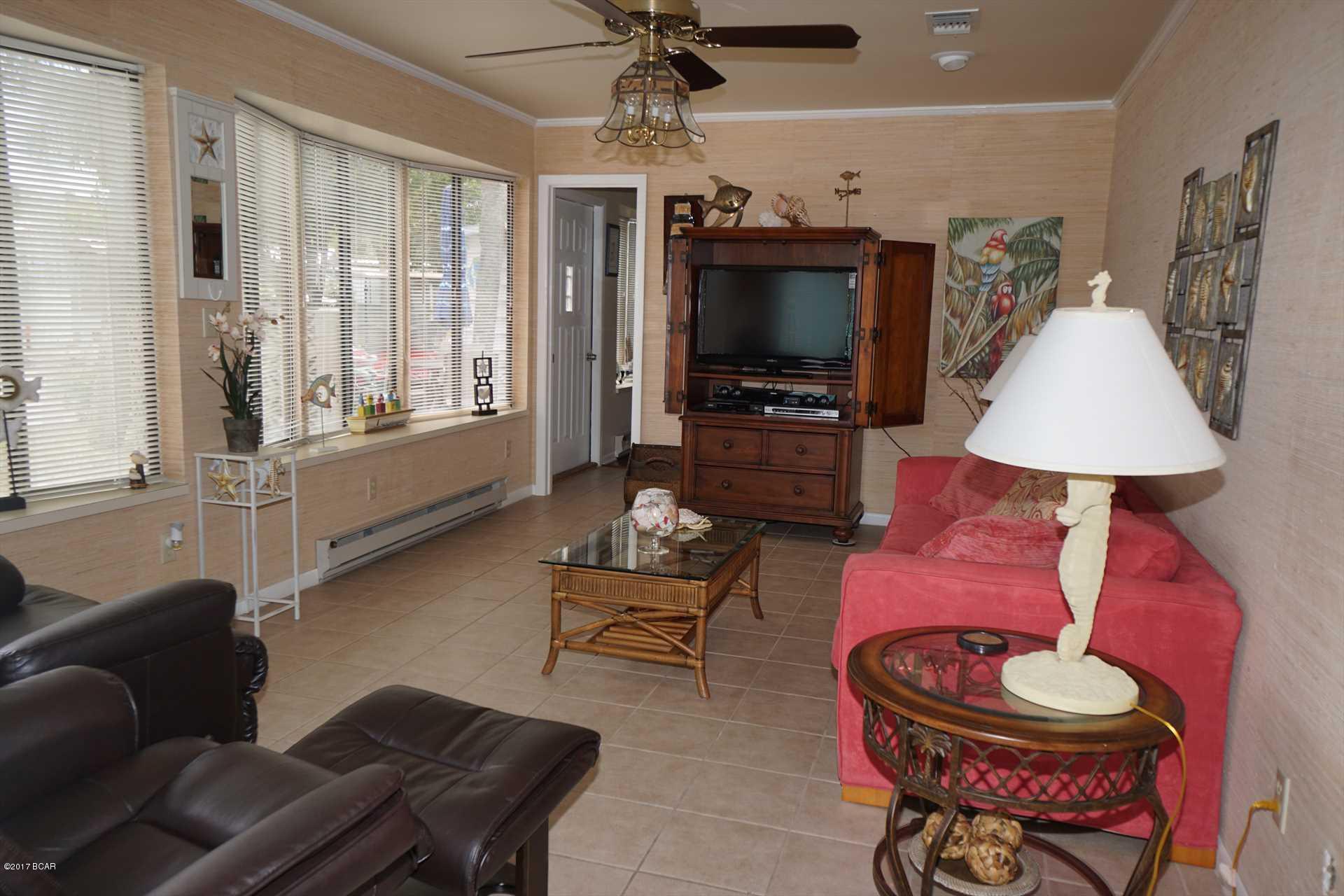 Venture Out Travel Trail - Residential