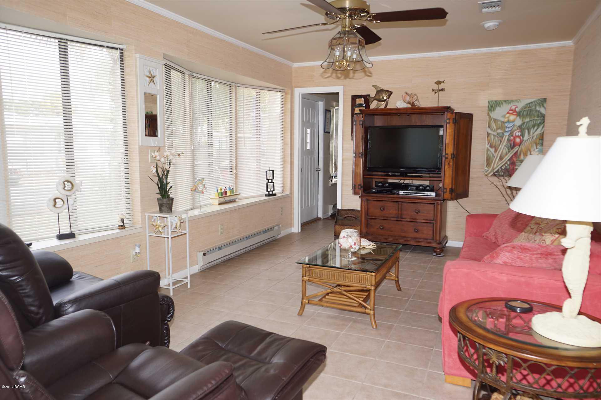 Venture Out Travel Trail - Residential