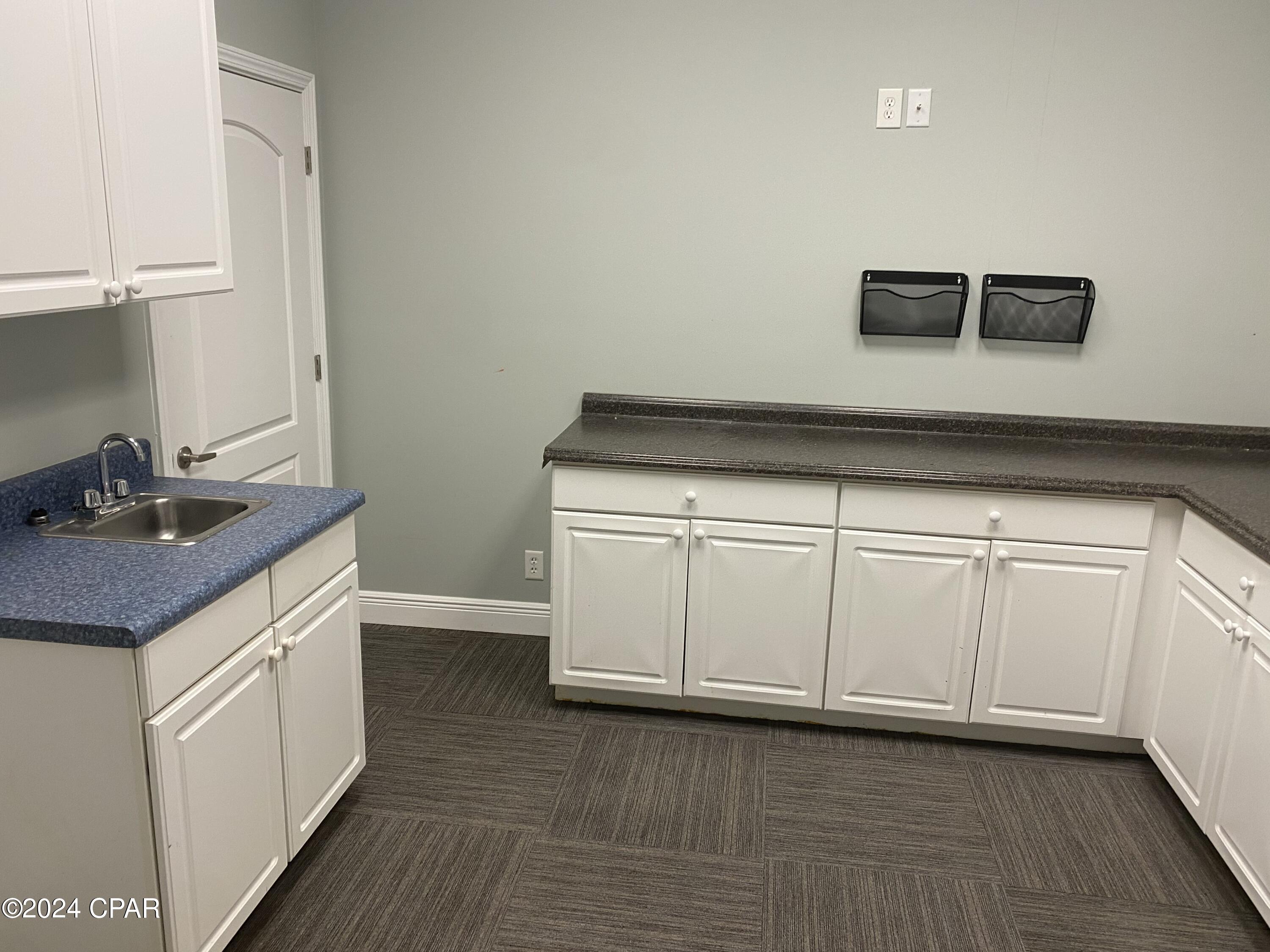 [No Recorded Subdiv] - Commercial Lease