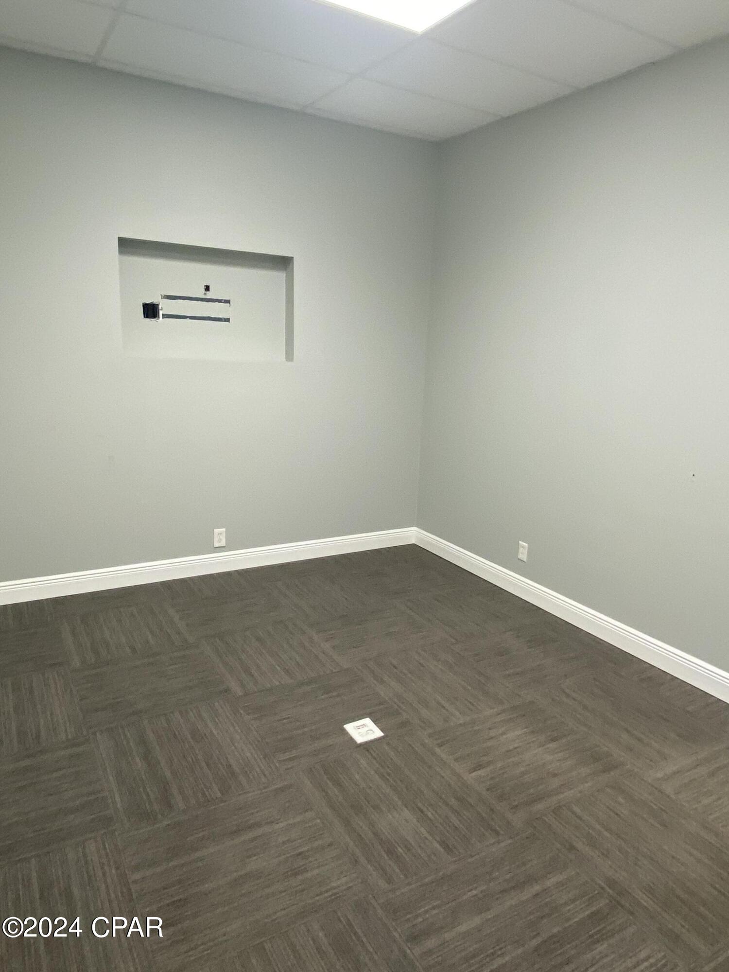 [No Recorded Subdiv] - Commercial Lease