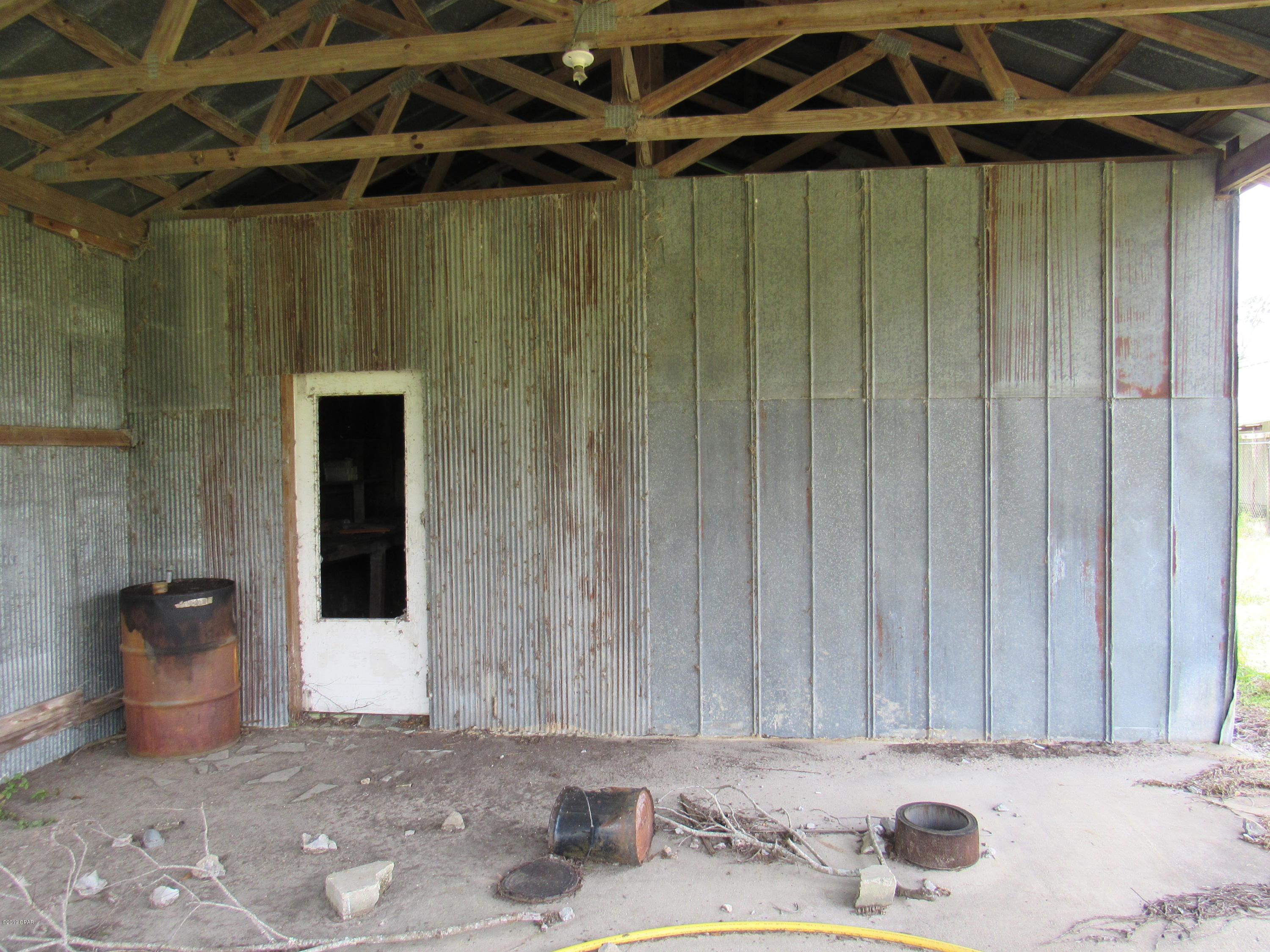 [No Recorded Subdiv] - Commercial Sale