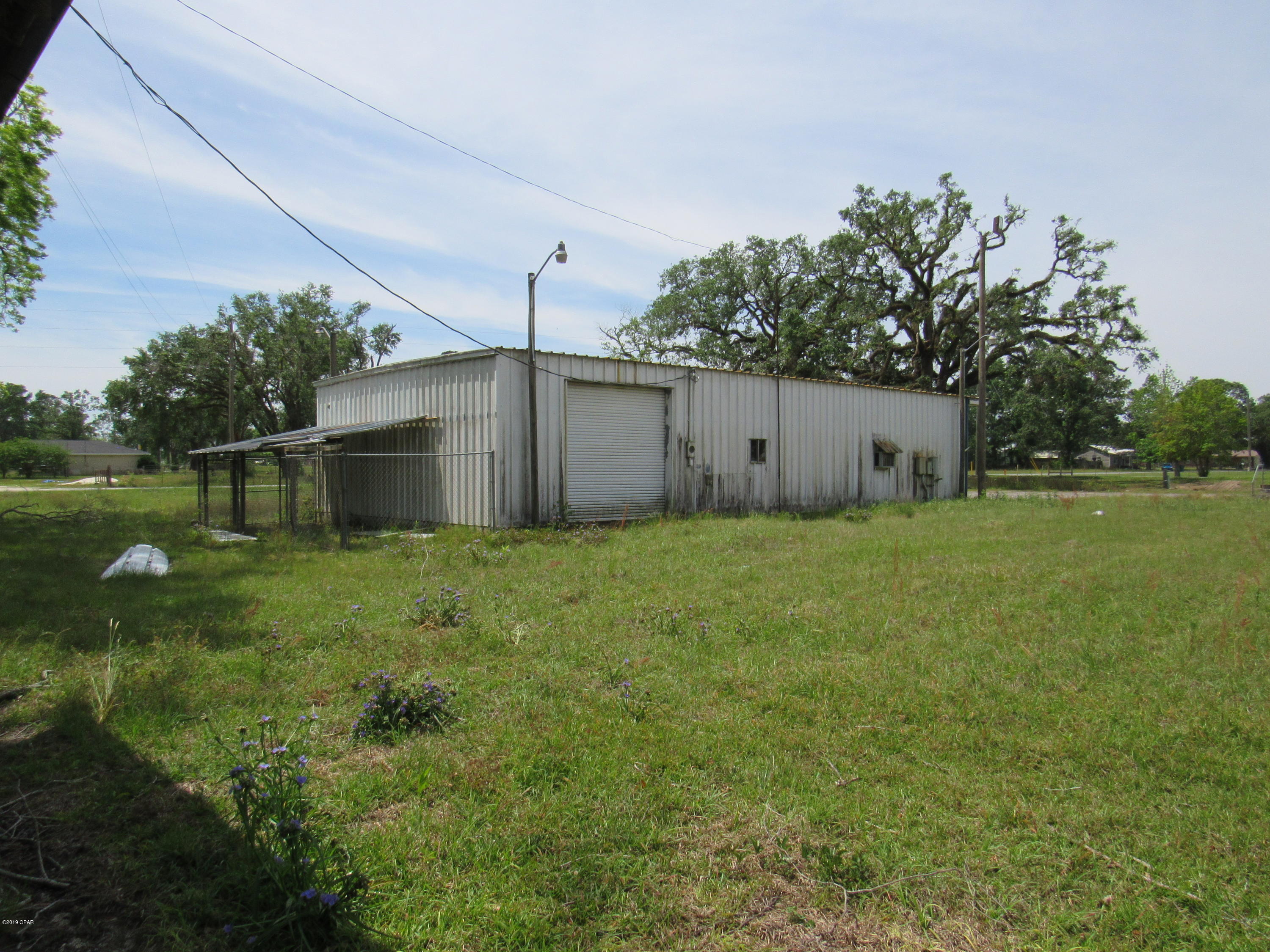 [No Recorded Subdiv] - Commercial Sale