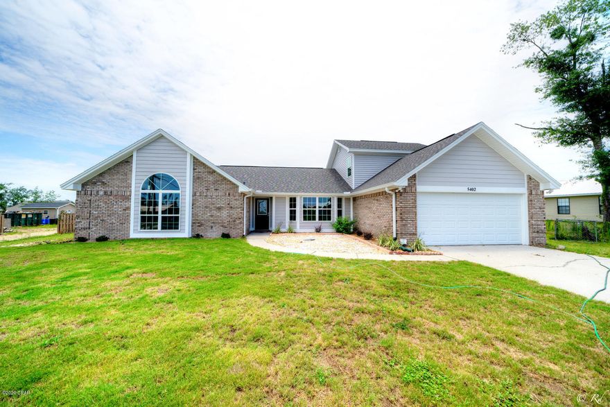 CURRENTLY UNDER CONTRACT, SELLER ACCEPTING BACKUP OFFERS Looking for a HUGE lot and plenty of living space? Look no further! This completely renovated 4 bedroom 3 bath has plenty of living room and bedroom space.  The home was recently and completely remodeled top to bottom with updated bathrooms, kitchen and flooring. The kitchen has stainless steel appliances and gorgeous granite counters with custom cabinetry.   Home has a brand new roof, new HVAC, New Water Heater, and New Electrical.  Home offers 2 bonus rooms downstairs and 2nd Master bedroom upstairs.  This home sits on a large half acre lot with a beautiful wooden swing outback to enjoy cool evenings.