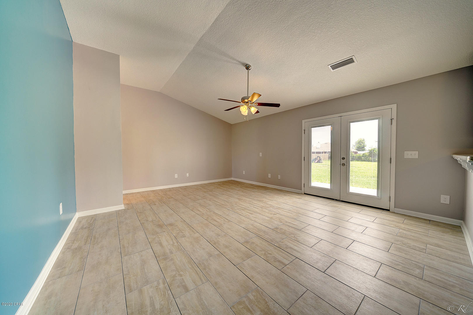 Rolling Hills - Residential