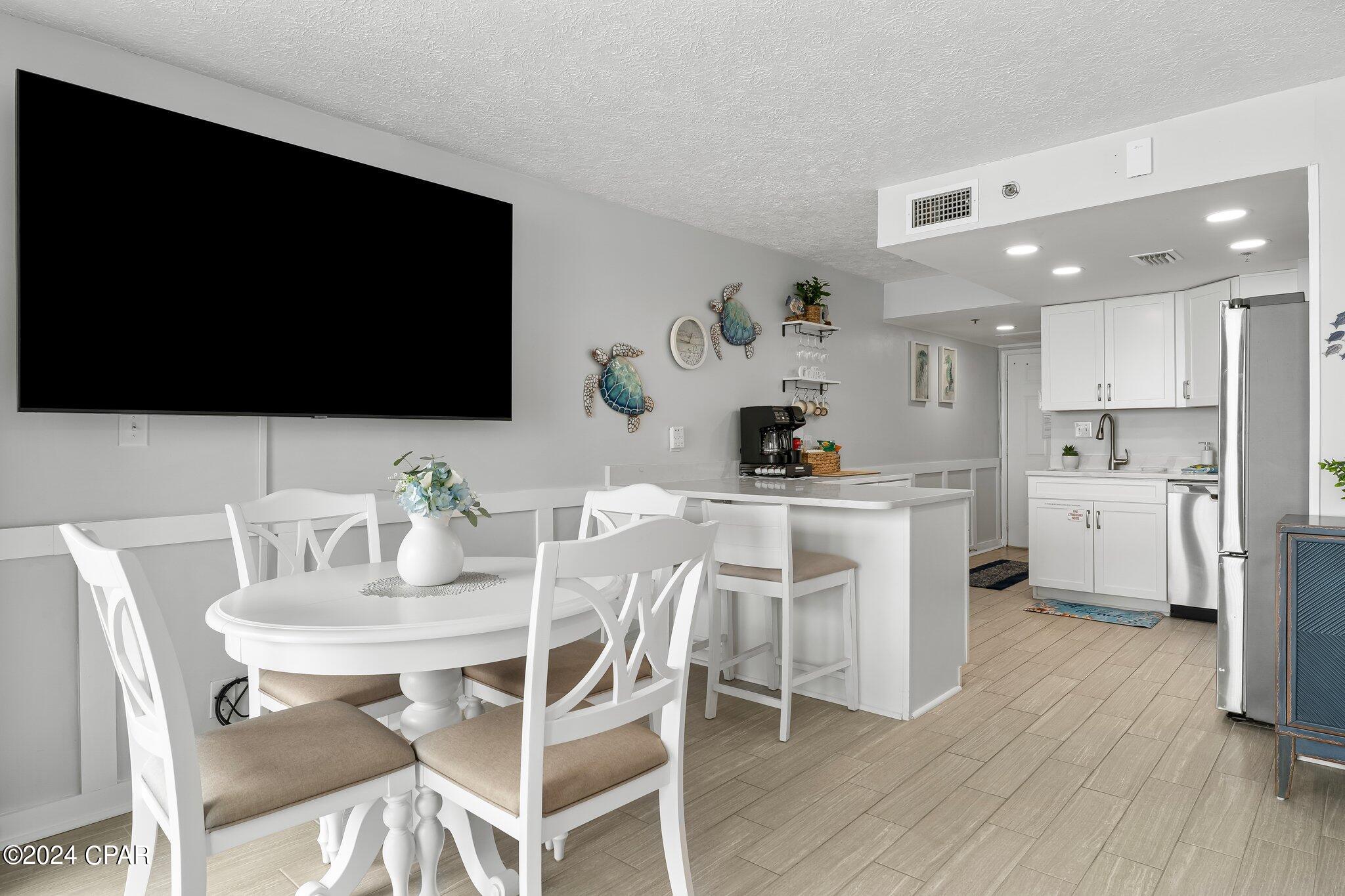 Sunbird Condo - Residential