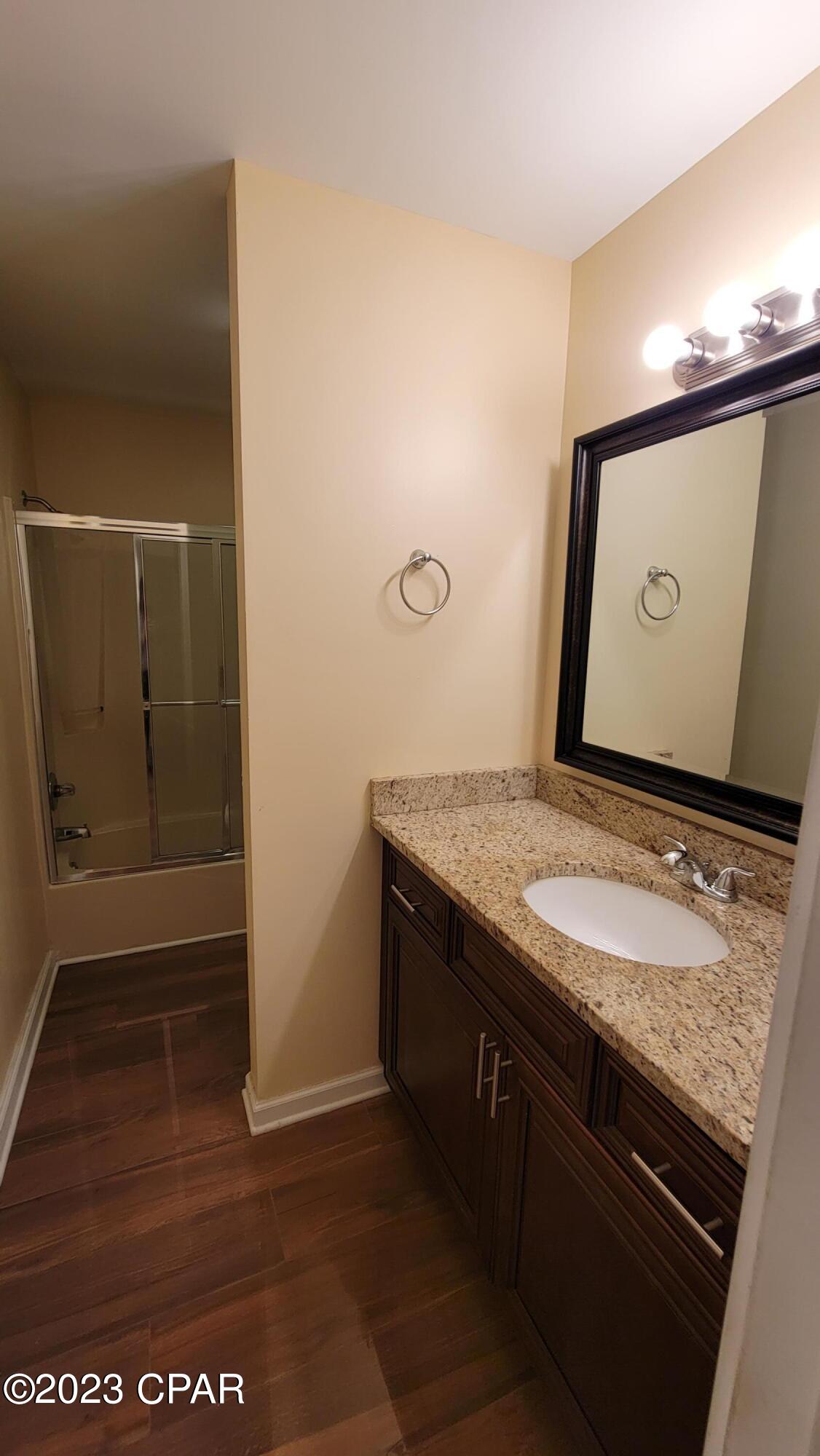 Venetian Villa - Residential Lease