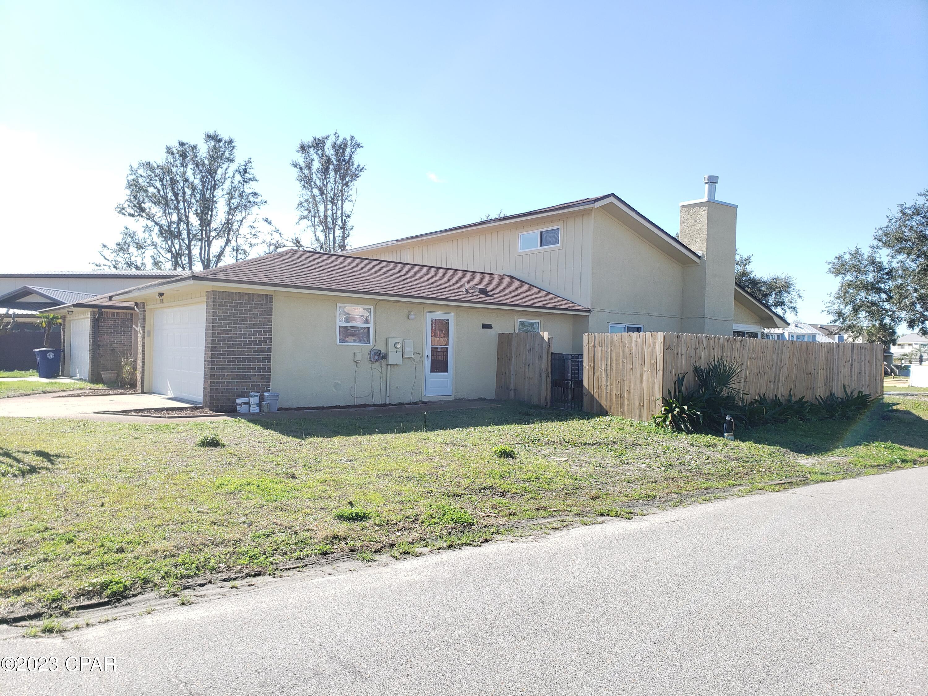 Venetian Villa - Residential Lease