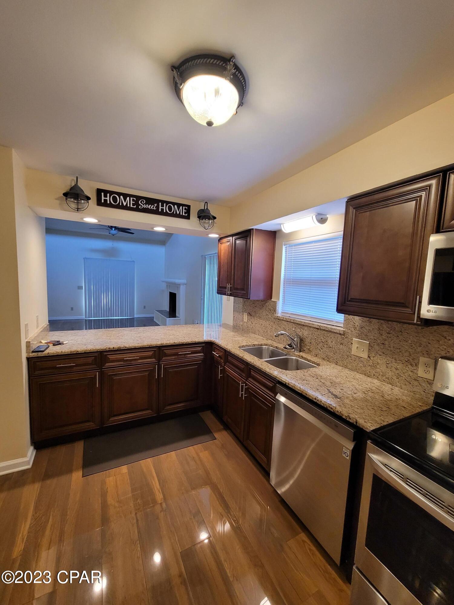 Venetian Villa - Residential Lease