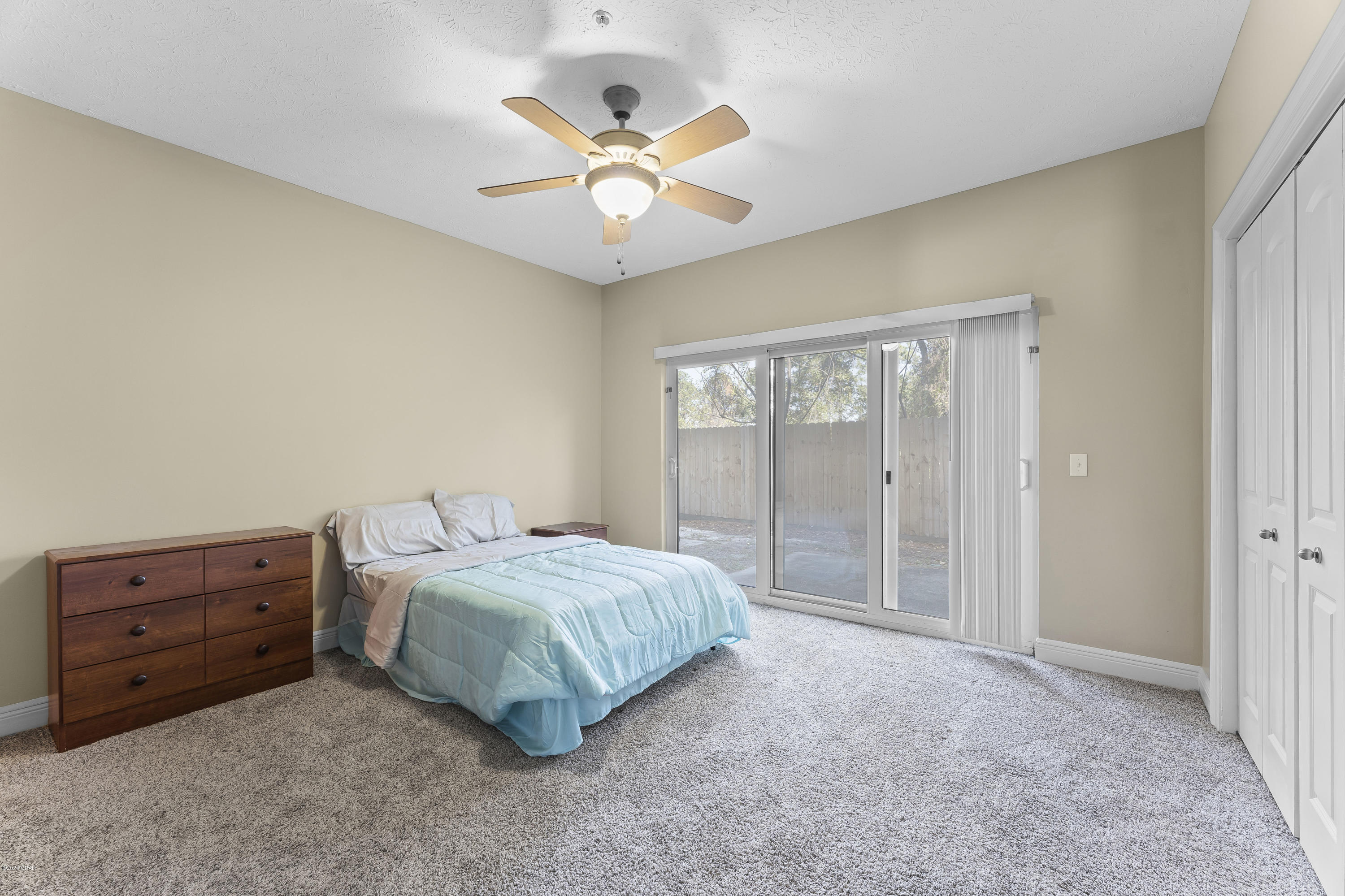 Long Beach 3rd - Residential