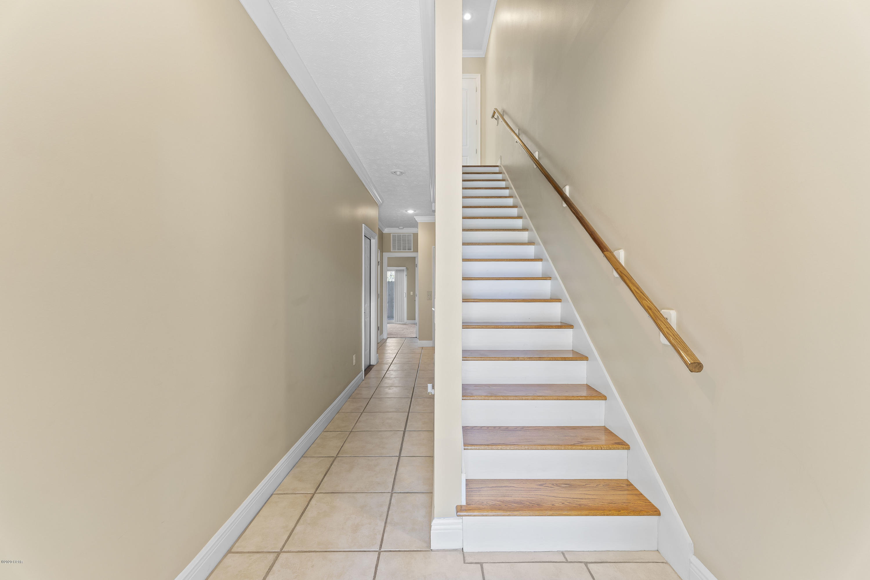 Long Beach 3rd - Residential