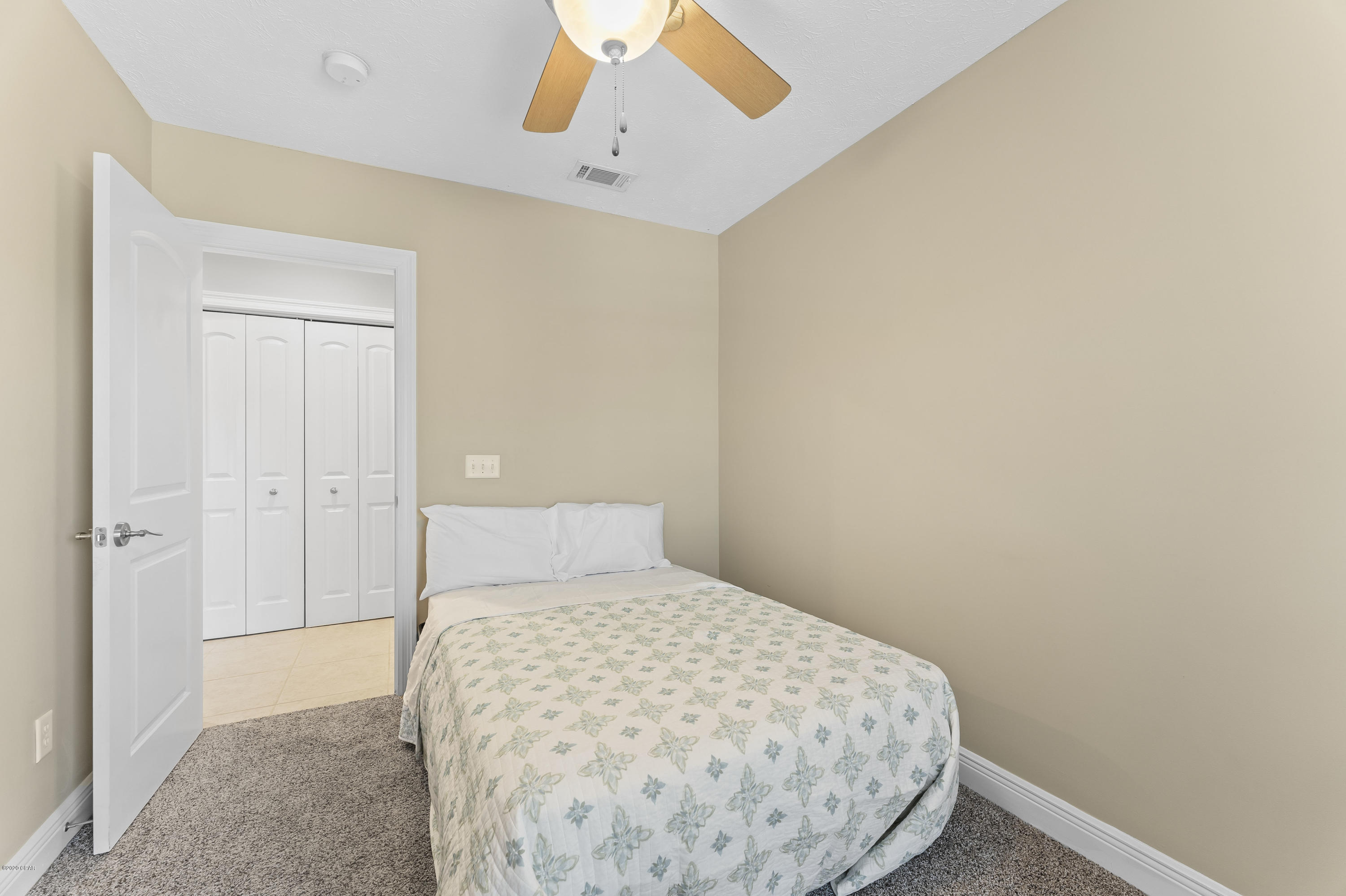 Long Beach 3rd - Residential