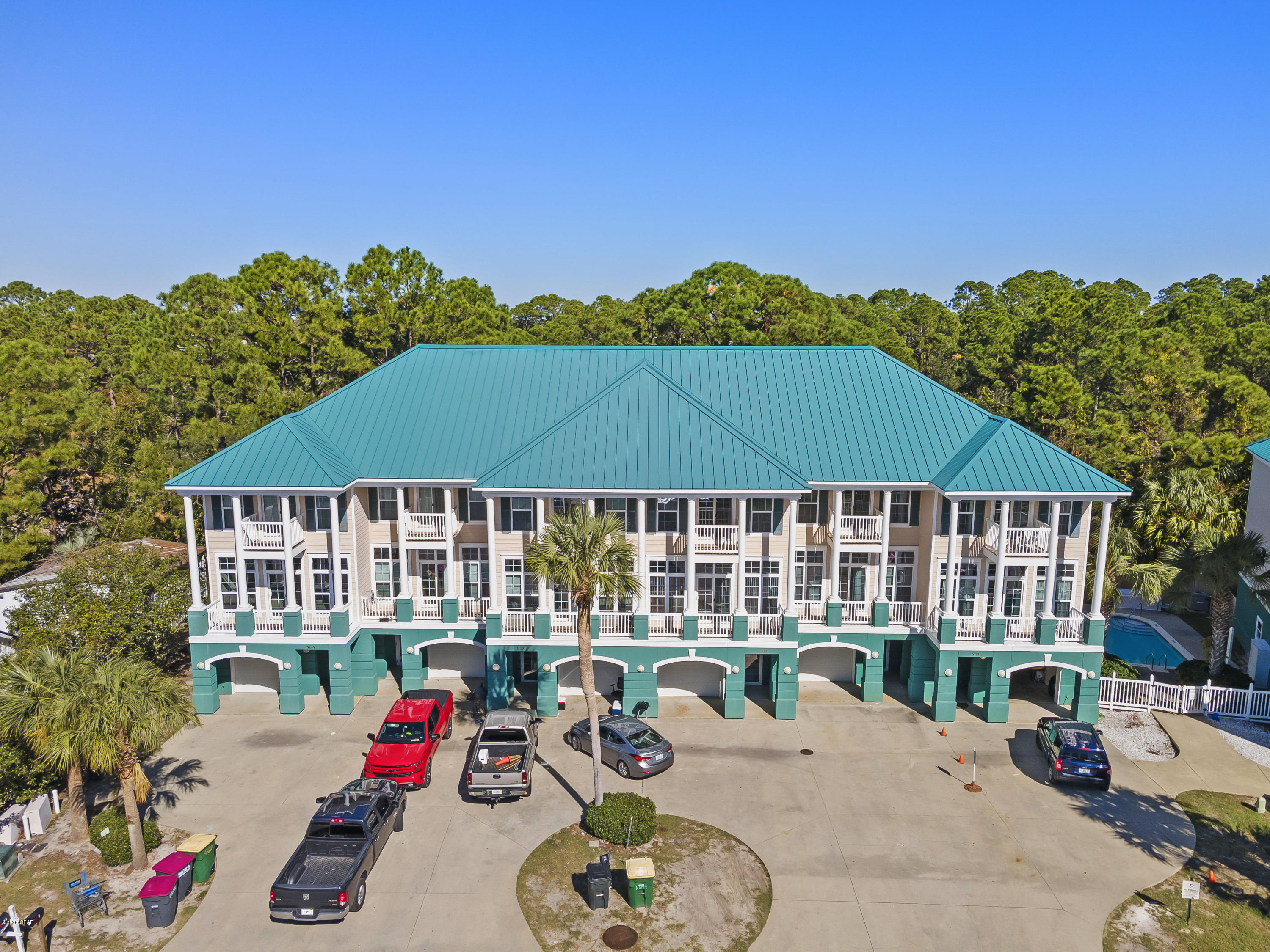 Long Beach 3rd - Residential