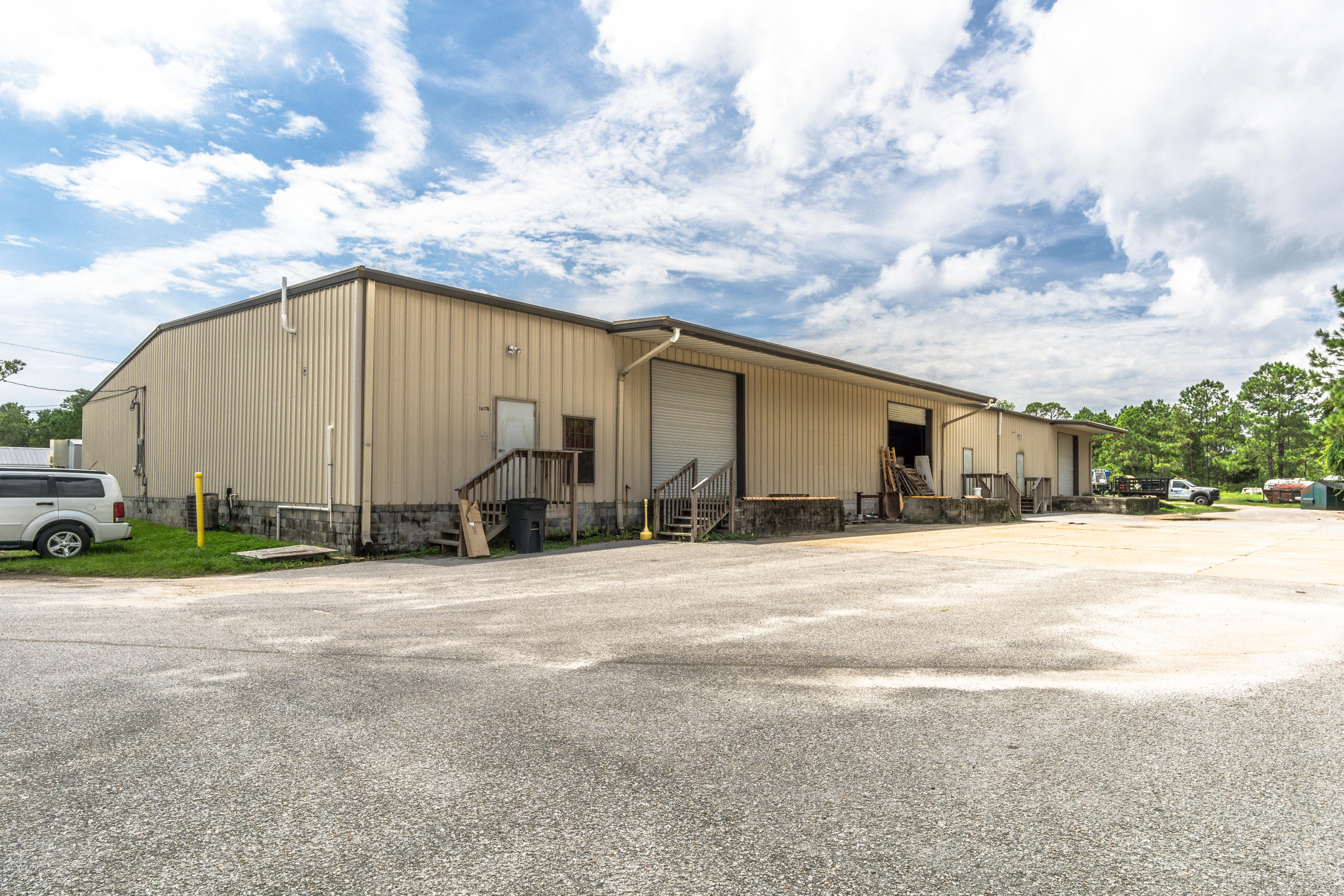 [No Recorded Subdiv] - Commercial Lease