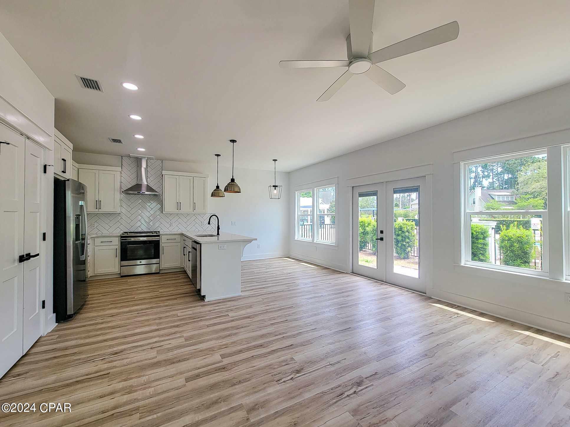 Harrison's Walk - Residential