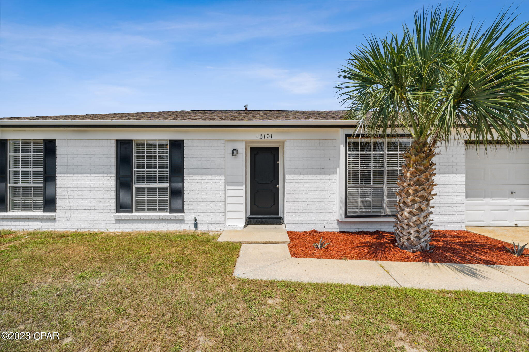 Hutchison's 2nd To Bahama Bch - Residential