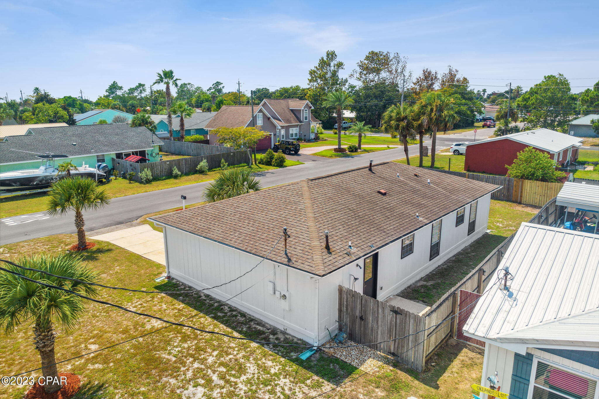 Hutchison's 2nd To Bahama Bch - Residential