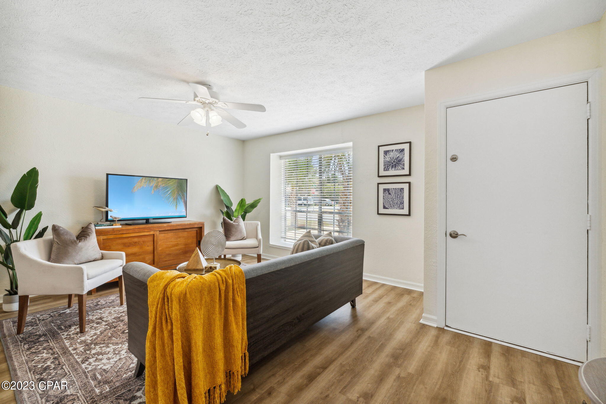 Hutchison's 2nd To Bahama Bch - Residential