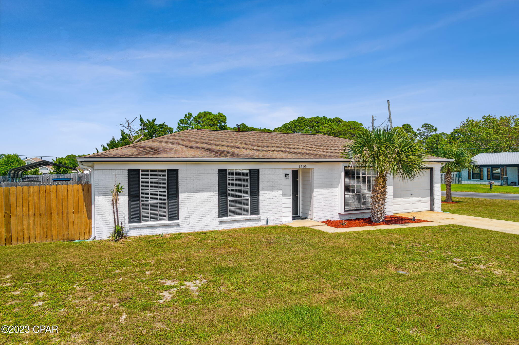 Hutchison's 2nd To Bahama Bch - Residential