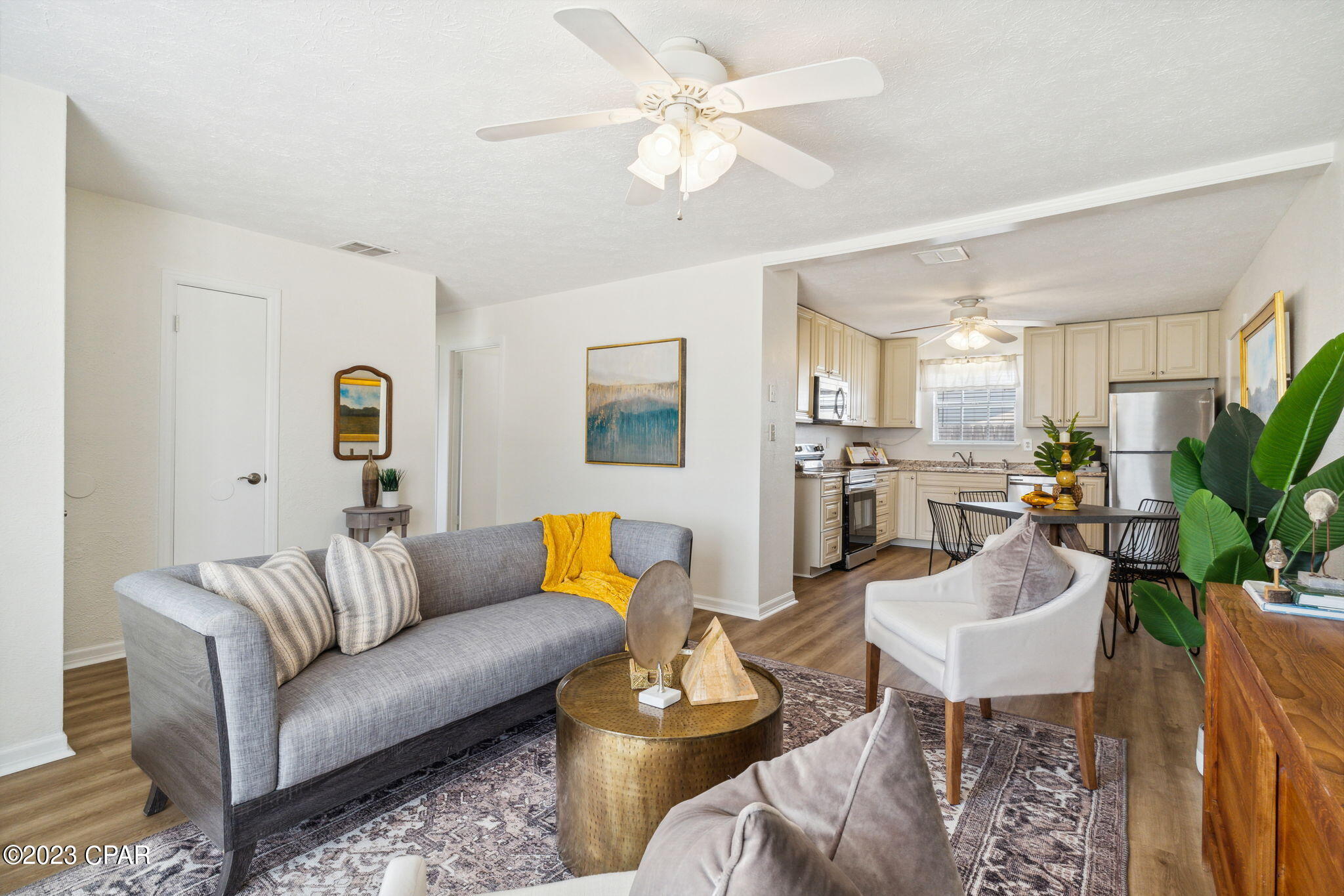 Hutchison's 2nd To Bahama Bch - Residential