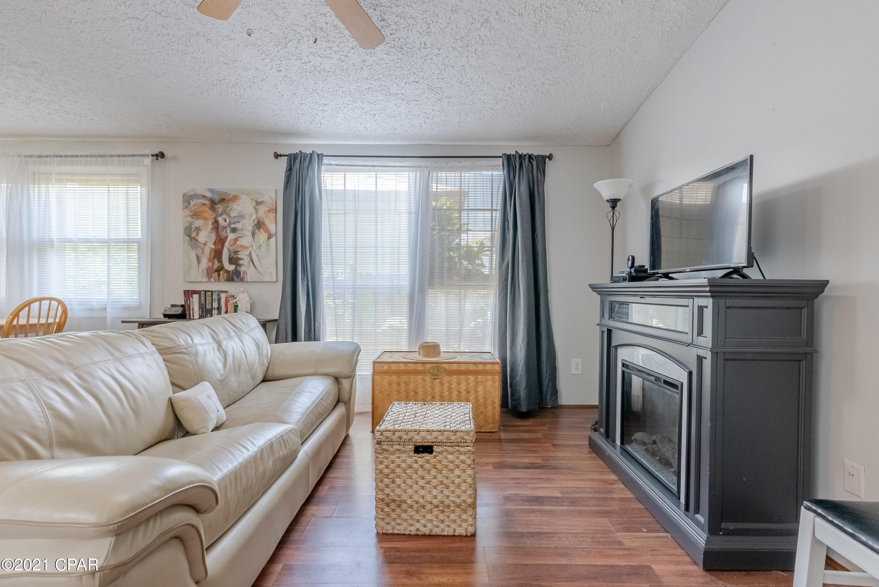 Laguna Beach 7th Add - Residential