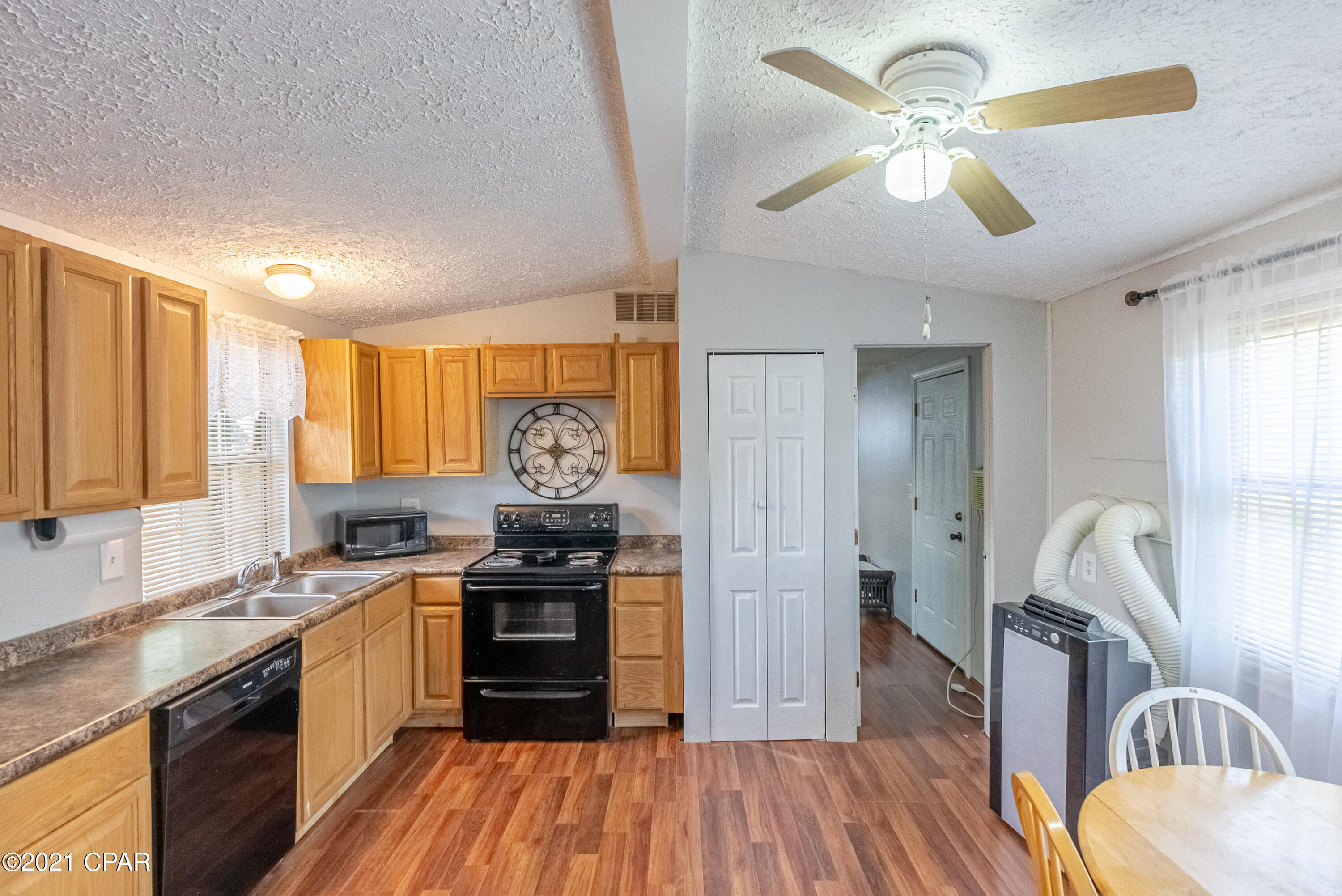 Laguna Beach 7th Add - Residential