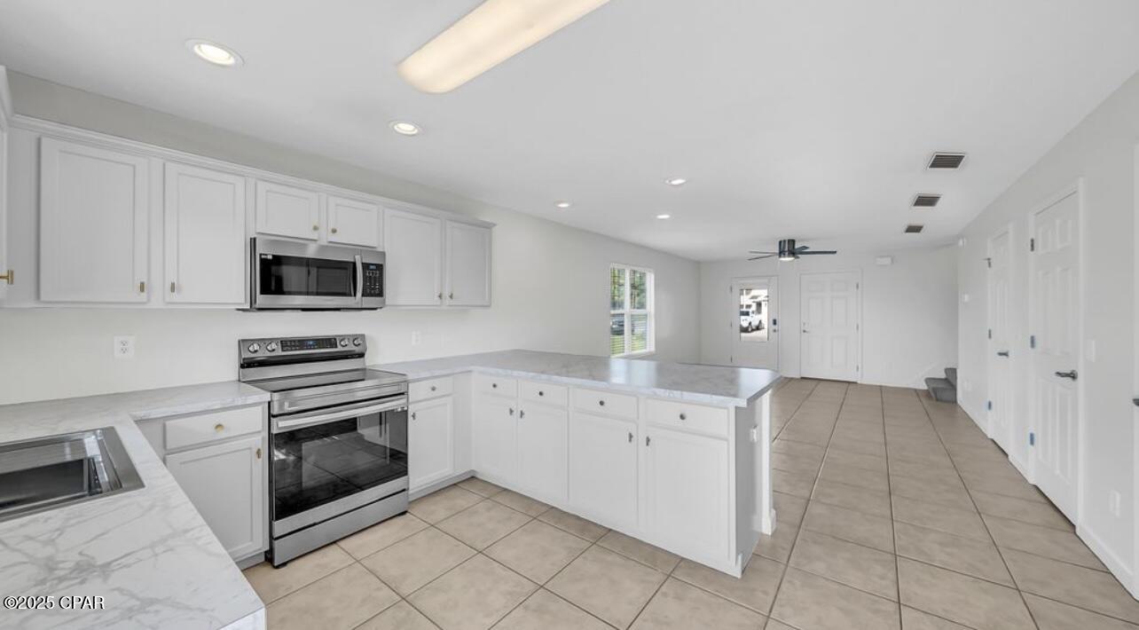 [No Recorded Subdiv] - Residential Lease