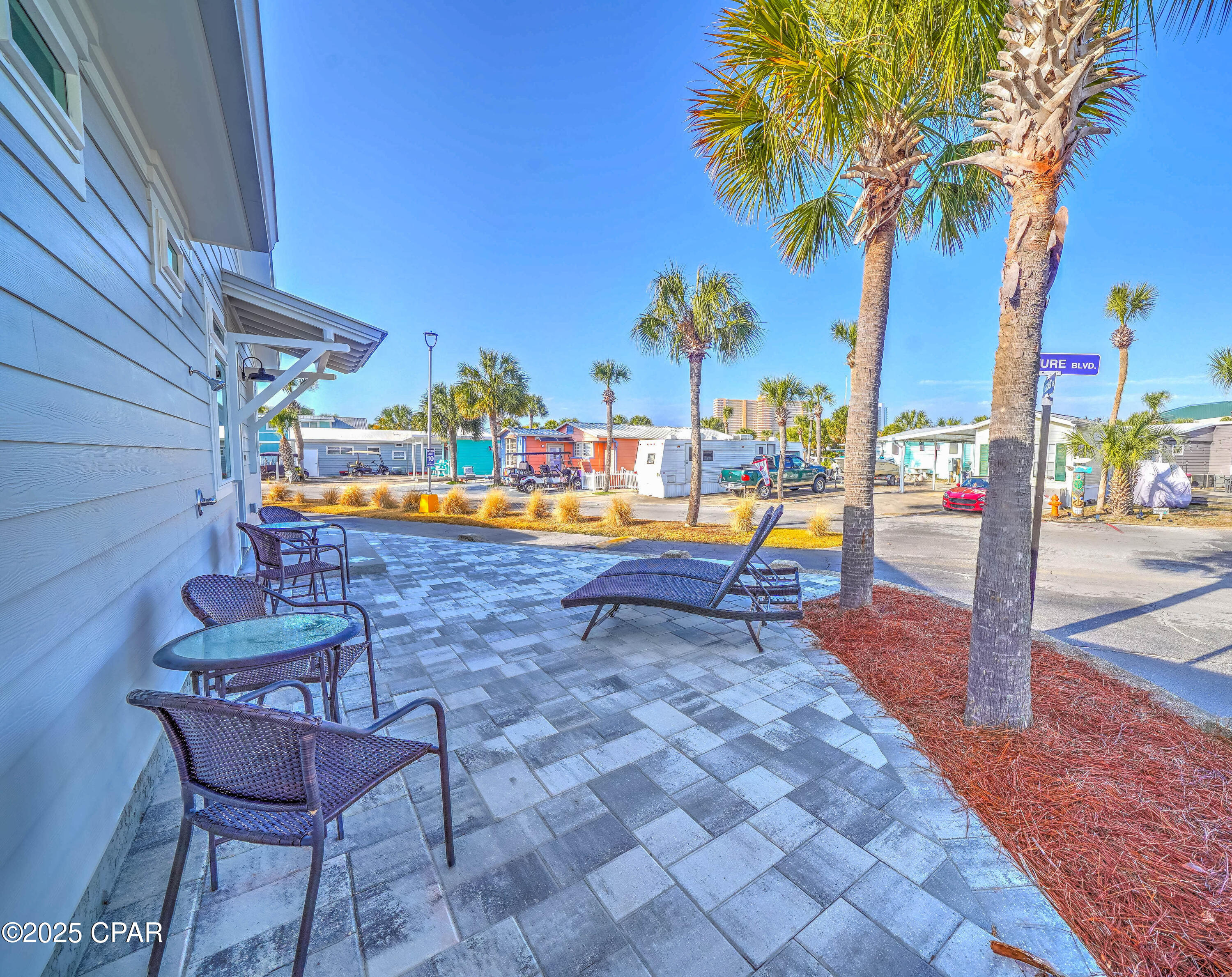 Venture Out Travel Trail - Residential