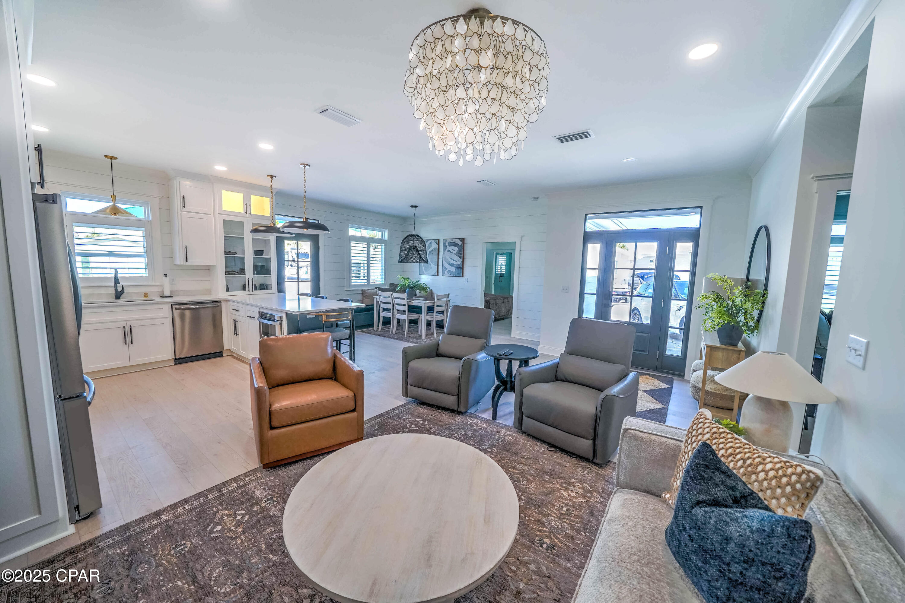 Venture Out Travel Trail - Residential