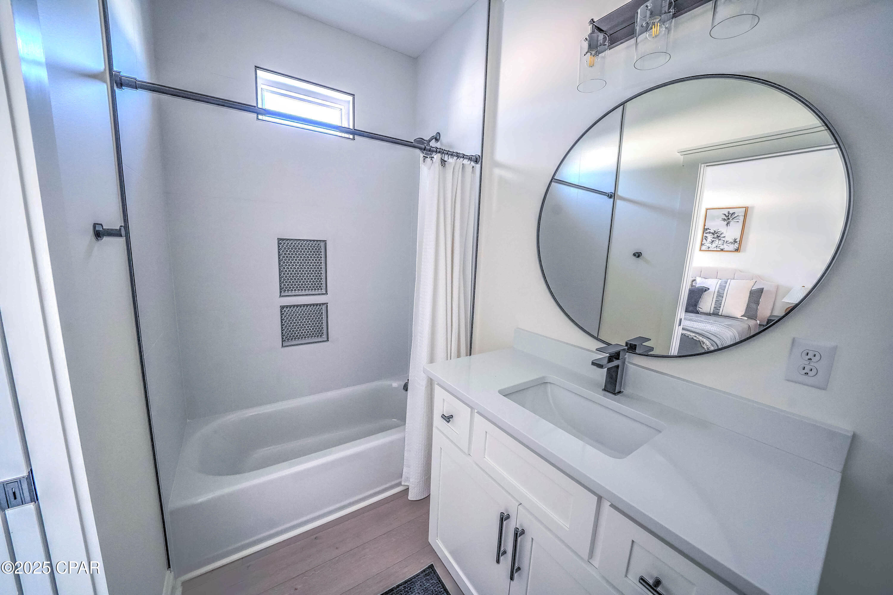 Venture Out Travel Trail - Residential