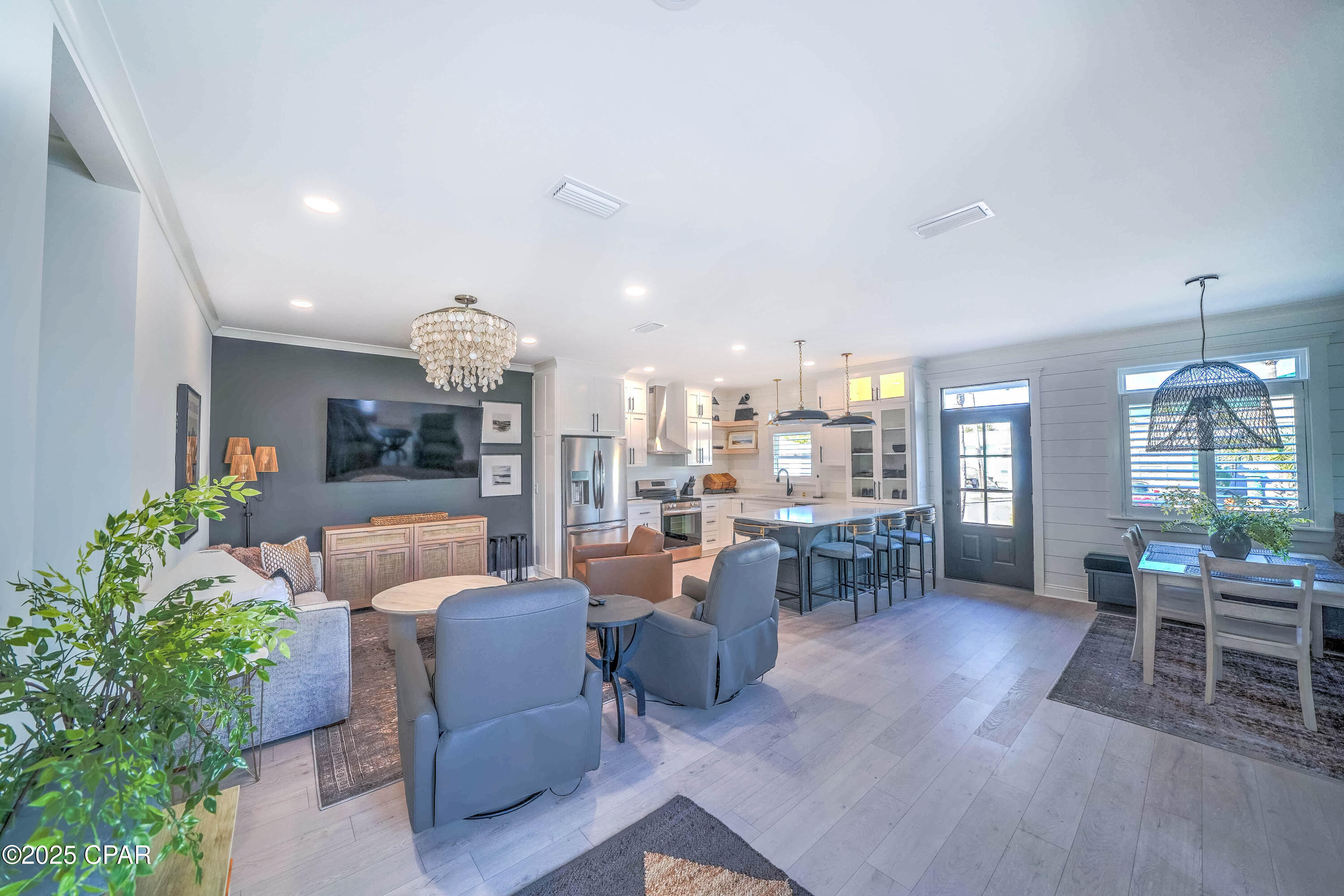 Venture Out Travel Trail - Residential