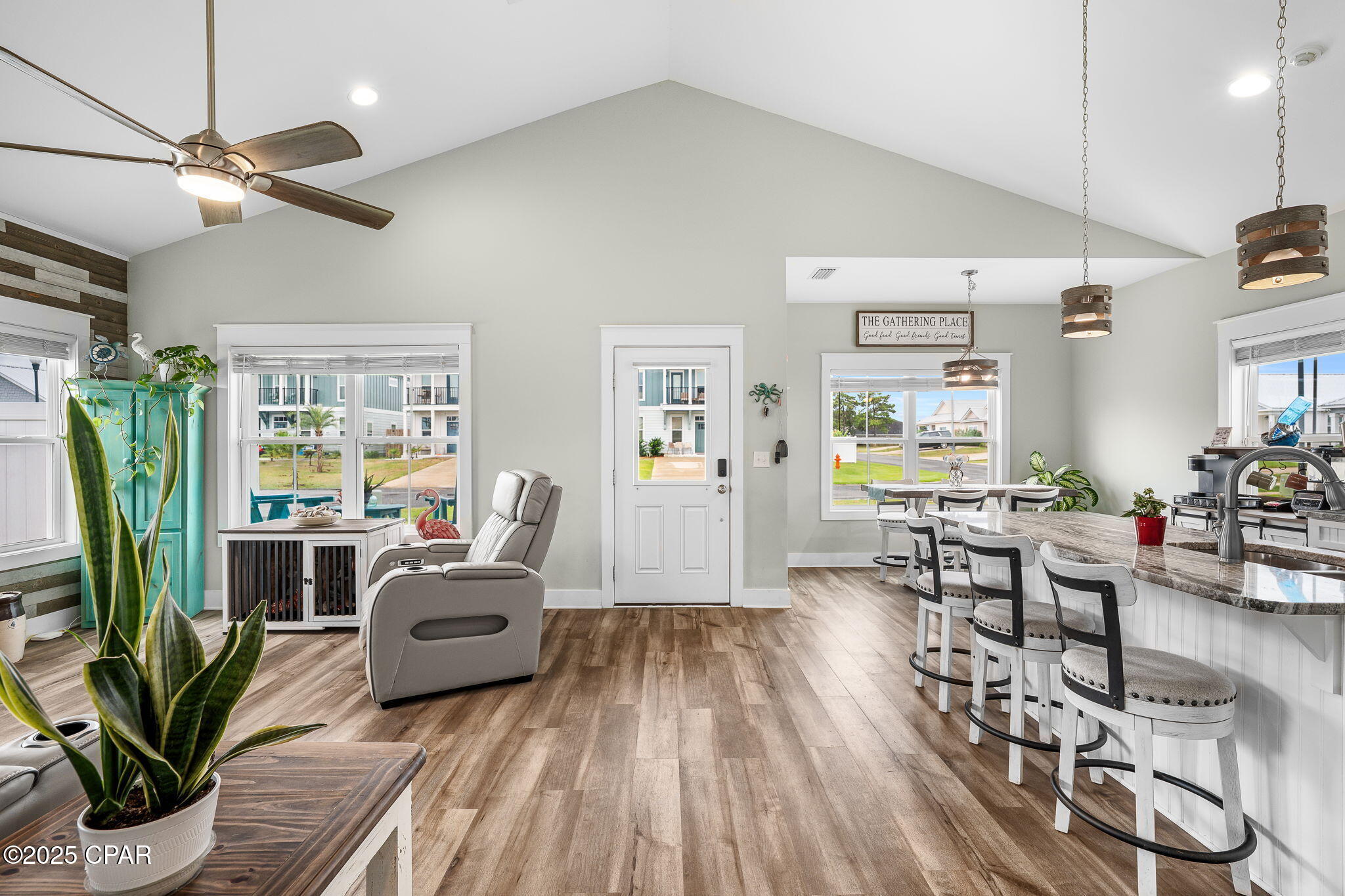 Osprey Pointe at Powell - Residential