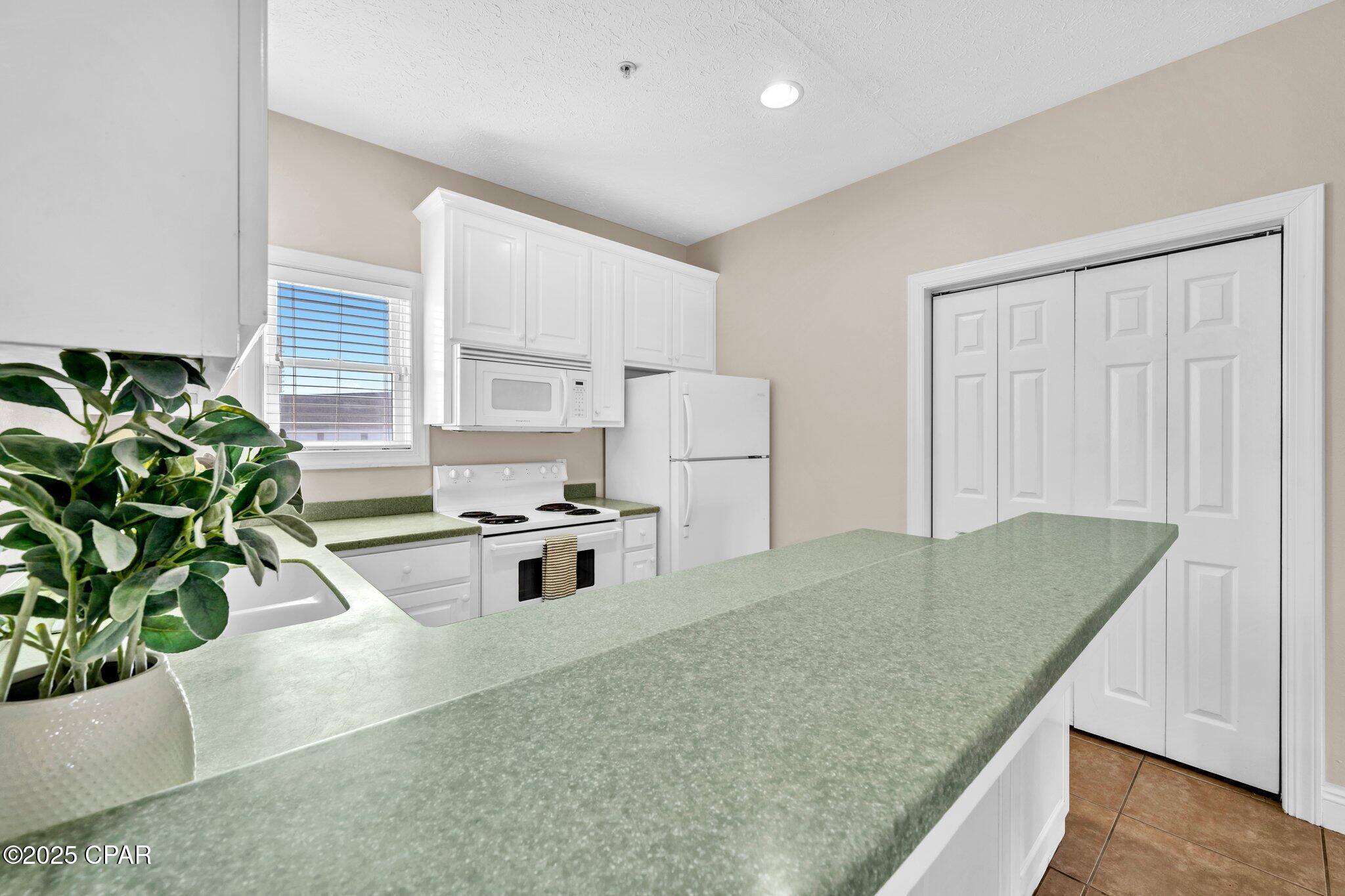 Bonita Point - Residential