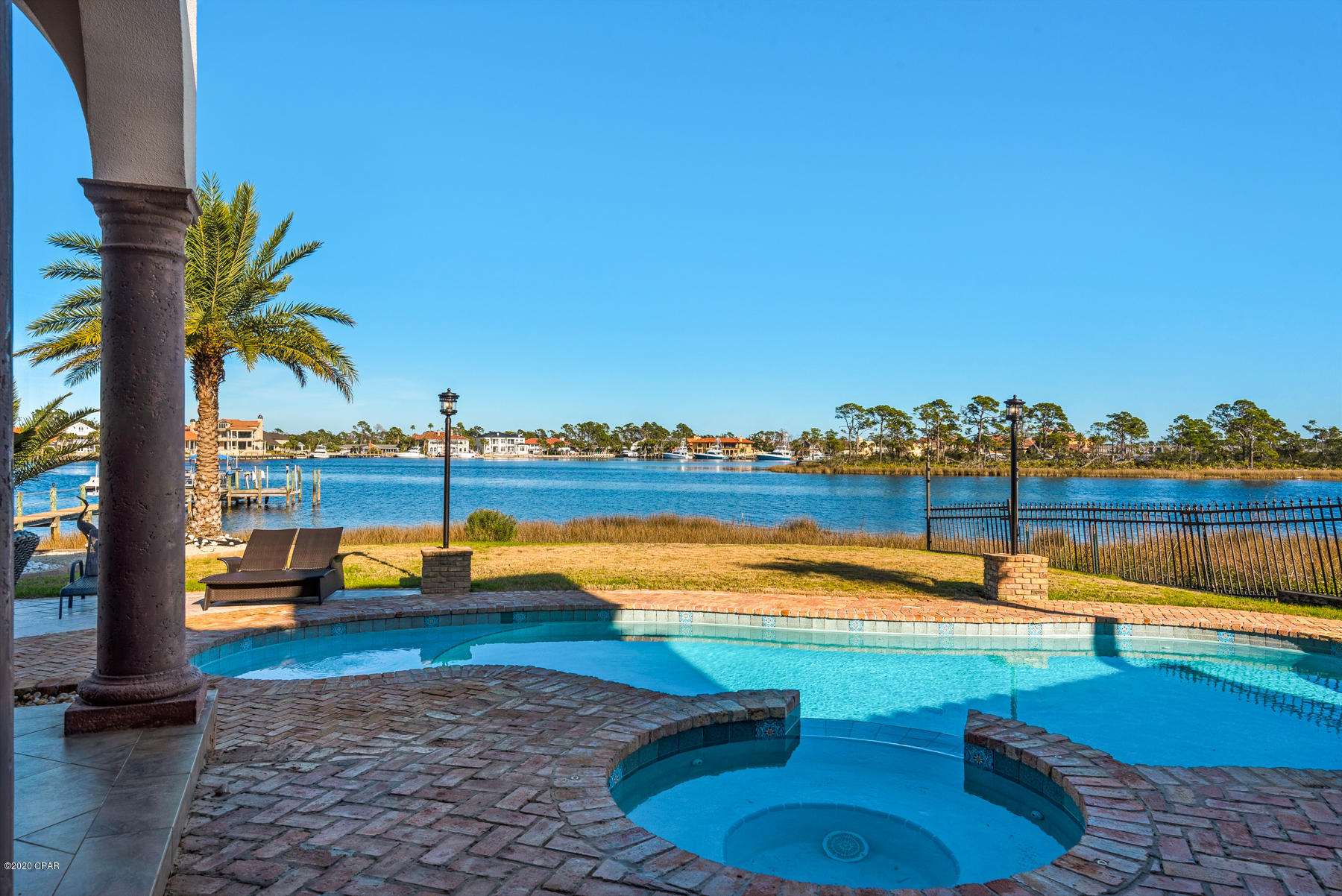 Finisterre - Residential