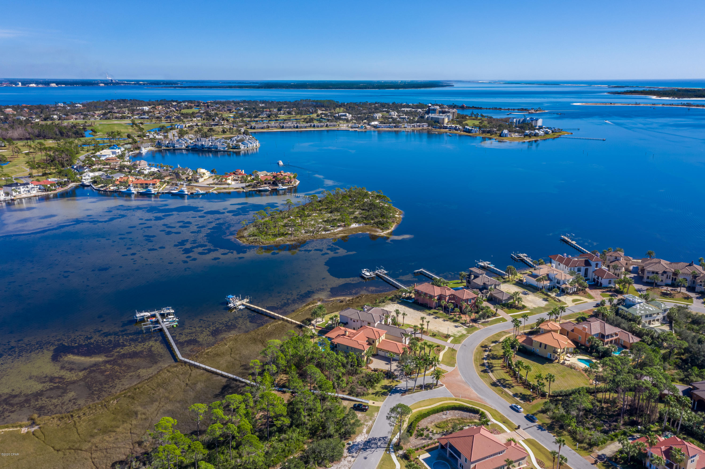 Finisterre - Residential