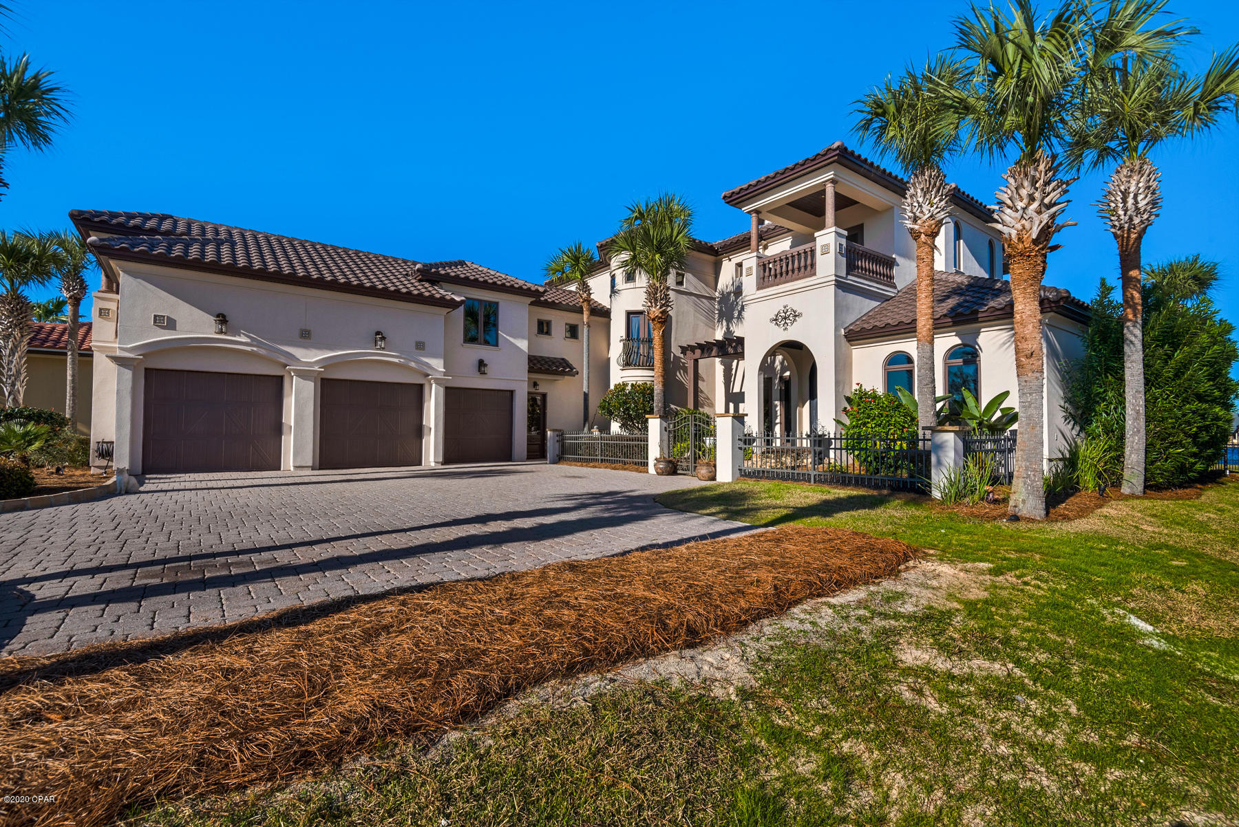 Finisterre - Residential